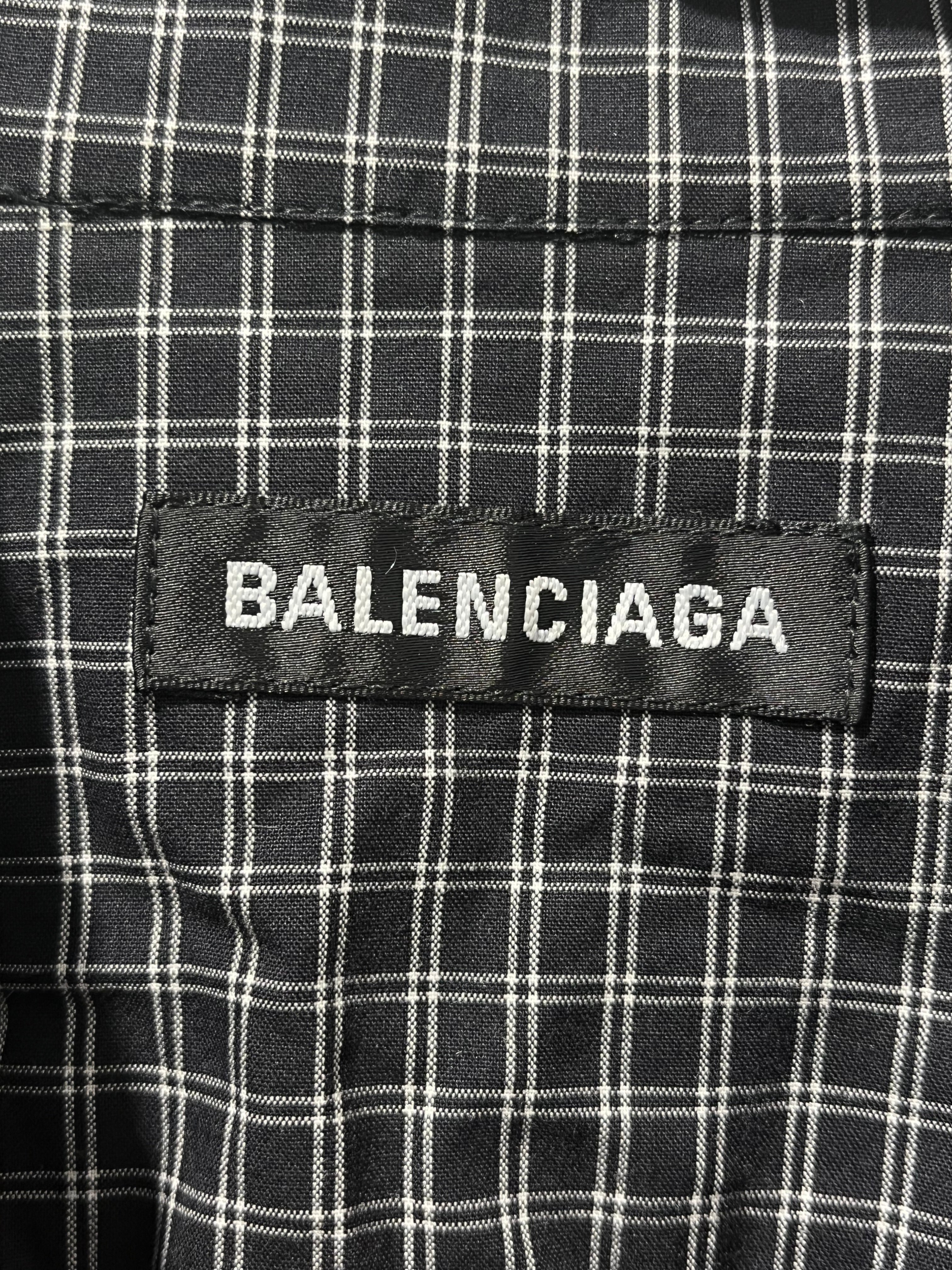 BALENCIAGA/Shirt/BLK/RED TEE SLEEVES GRID view 5