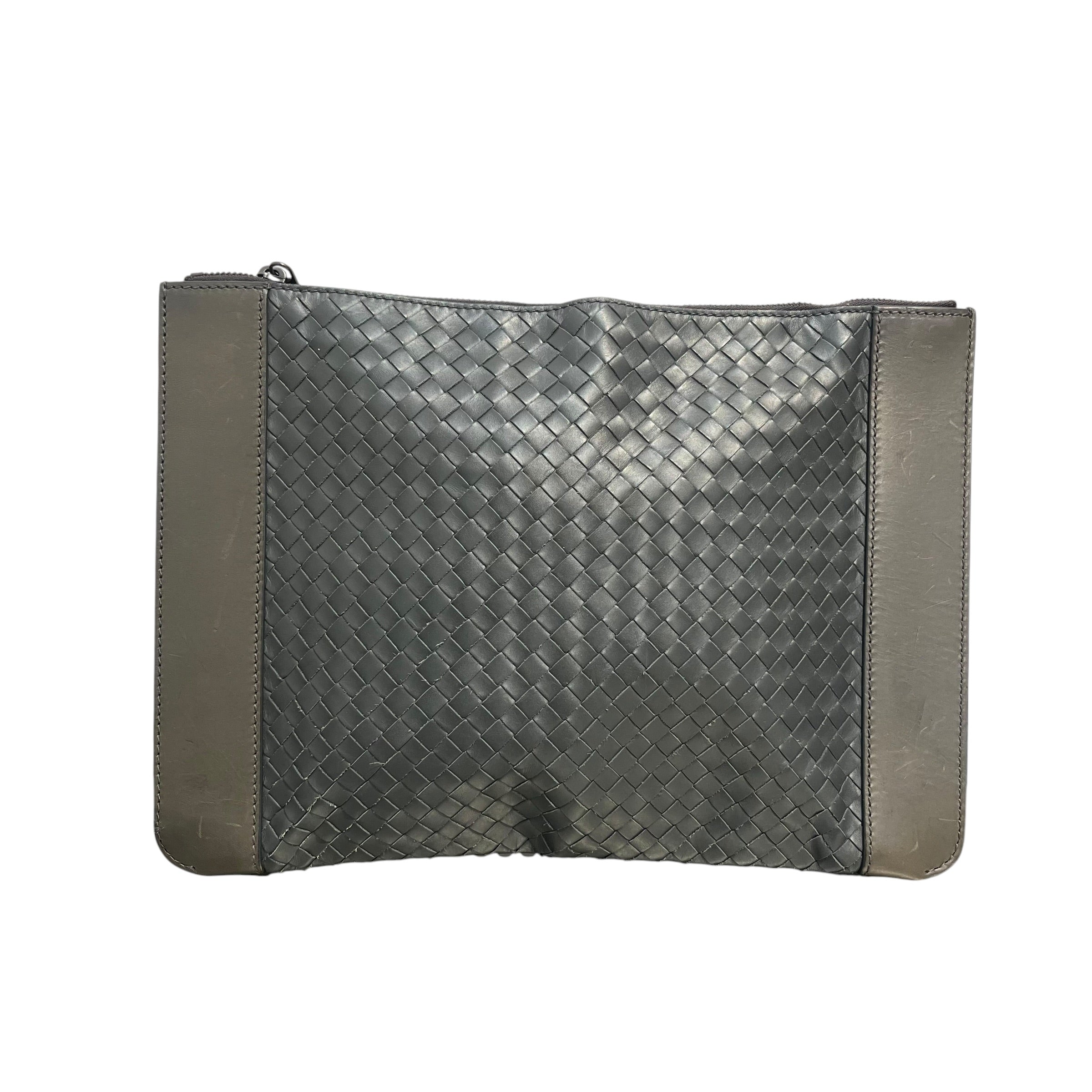 BOTTEGA VENETA/Clutch Bag/Leather/GRY/fold/ zip waffle pouch view 1