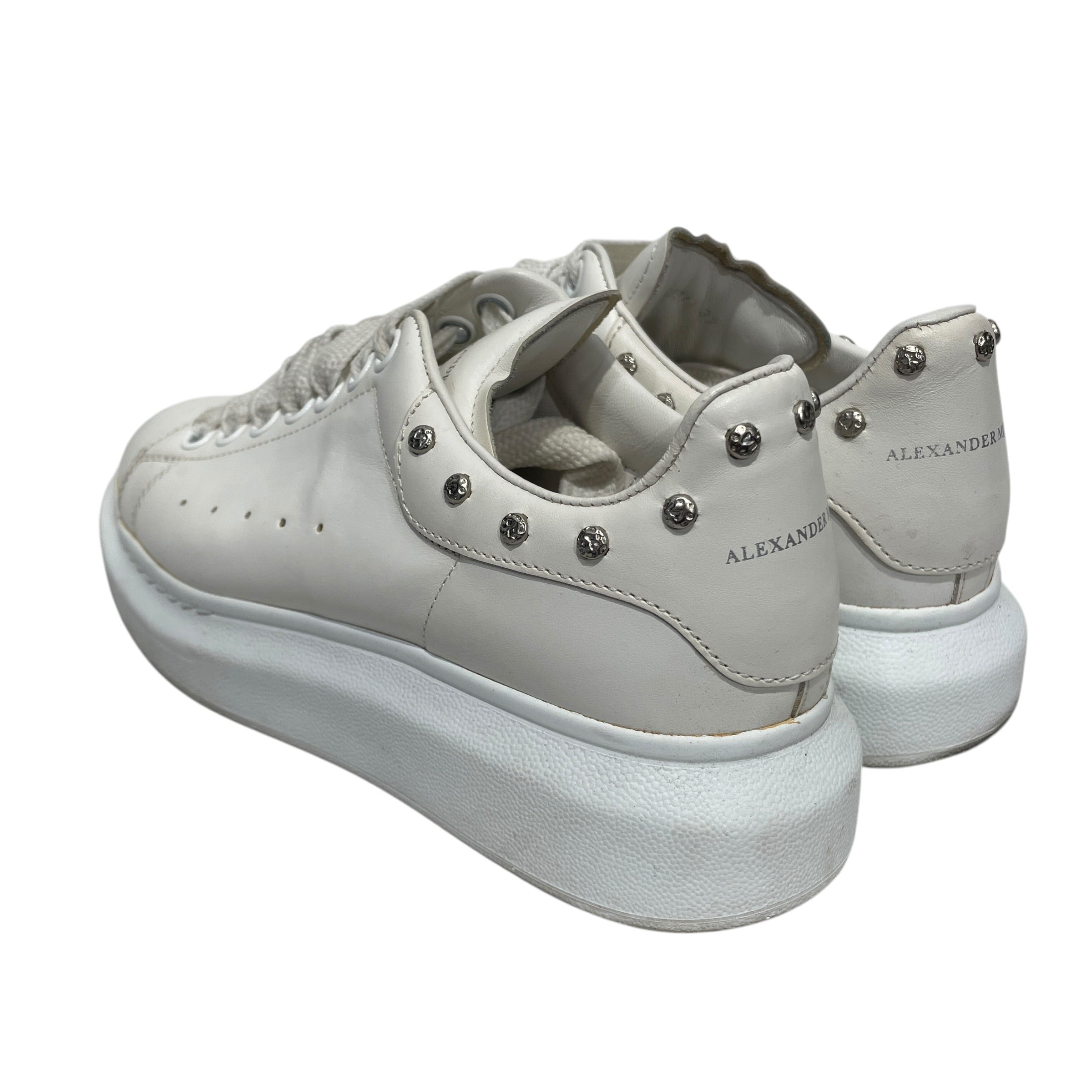 Alexander McQueen/Low-Sneakers/EU 37/Leather/WHT/silver studs on back/lace up view 2