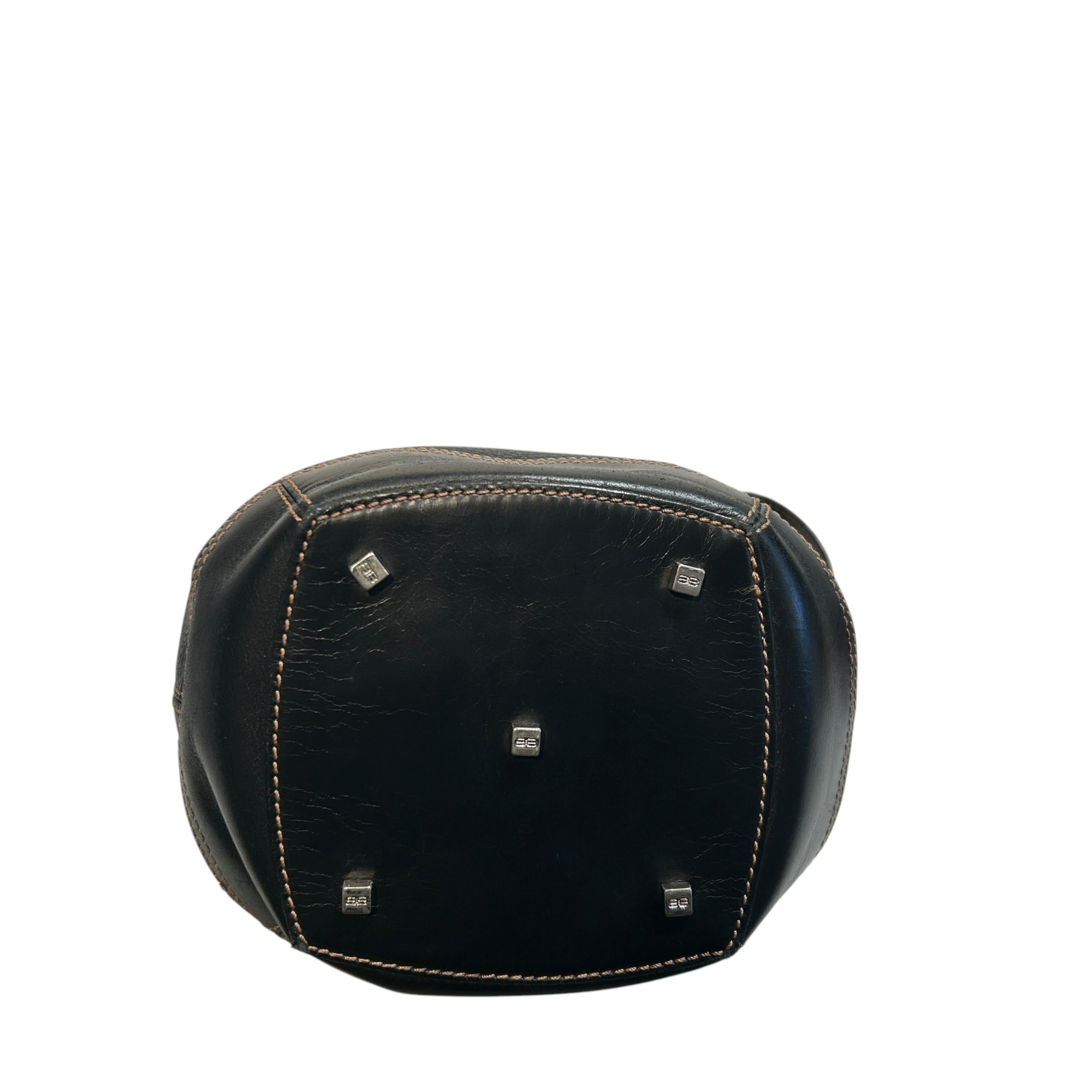 BALENCIAGA/Bag/Leather/BLK/Bucket view 3