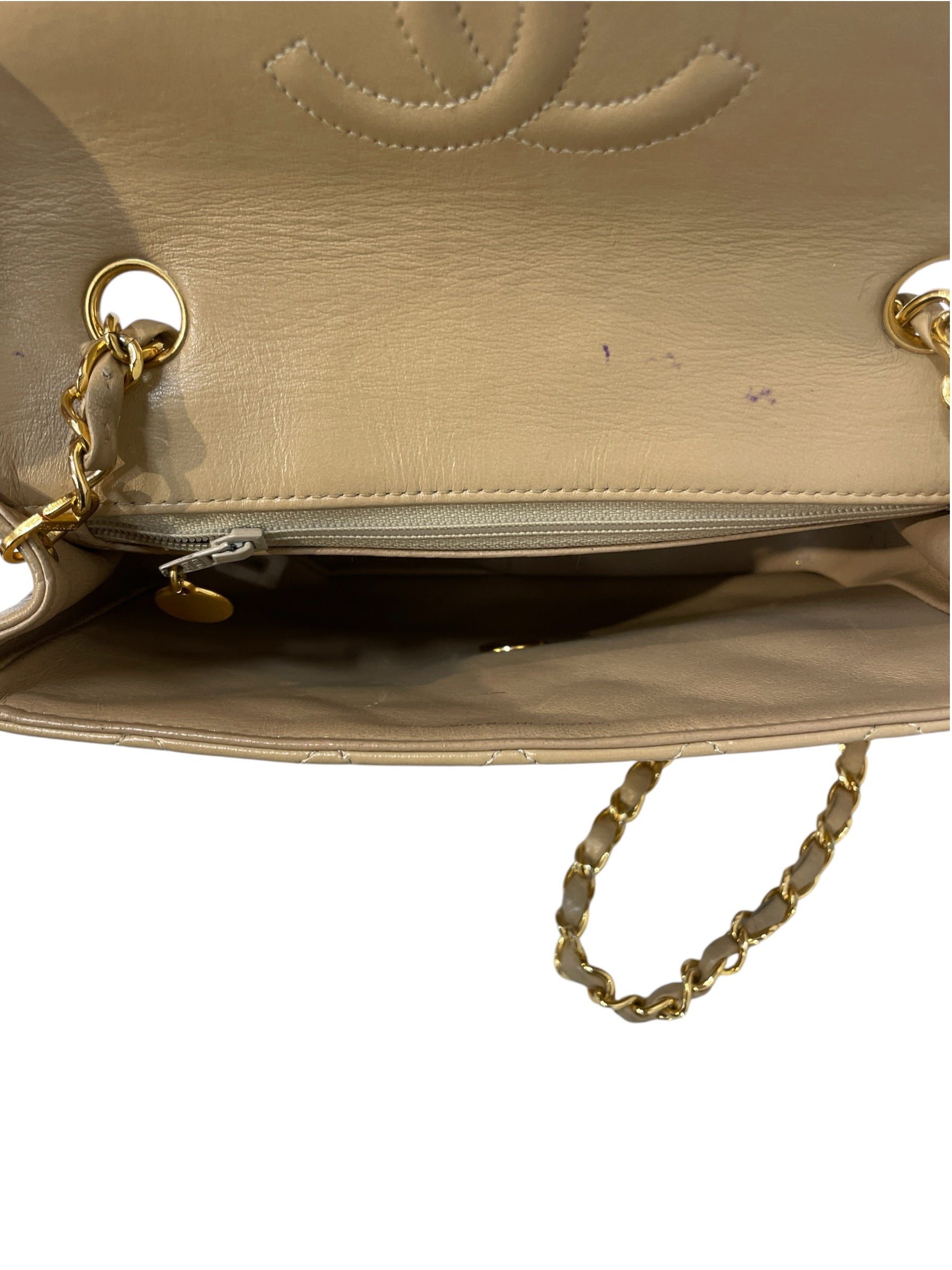 CHANEL/Cross Body Bag/Leather/Beige/quilted flap view 5