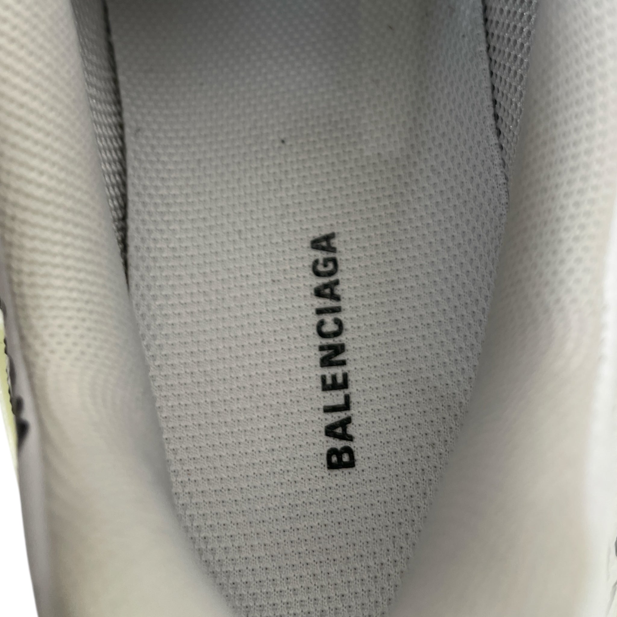BALENCIAGA/Low-Sneakers/US 6/Monogram/Leather/WHT/TRIPLE S LOGO TYPE view 3