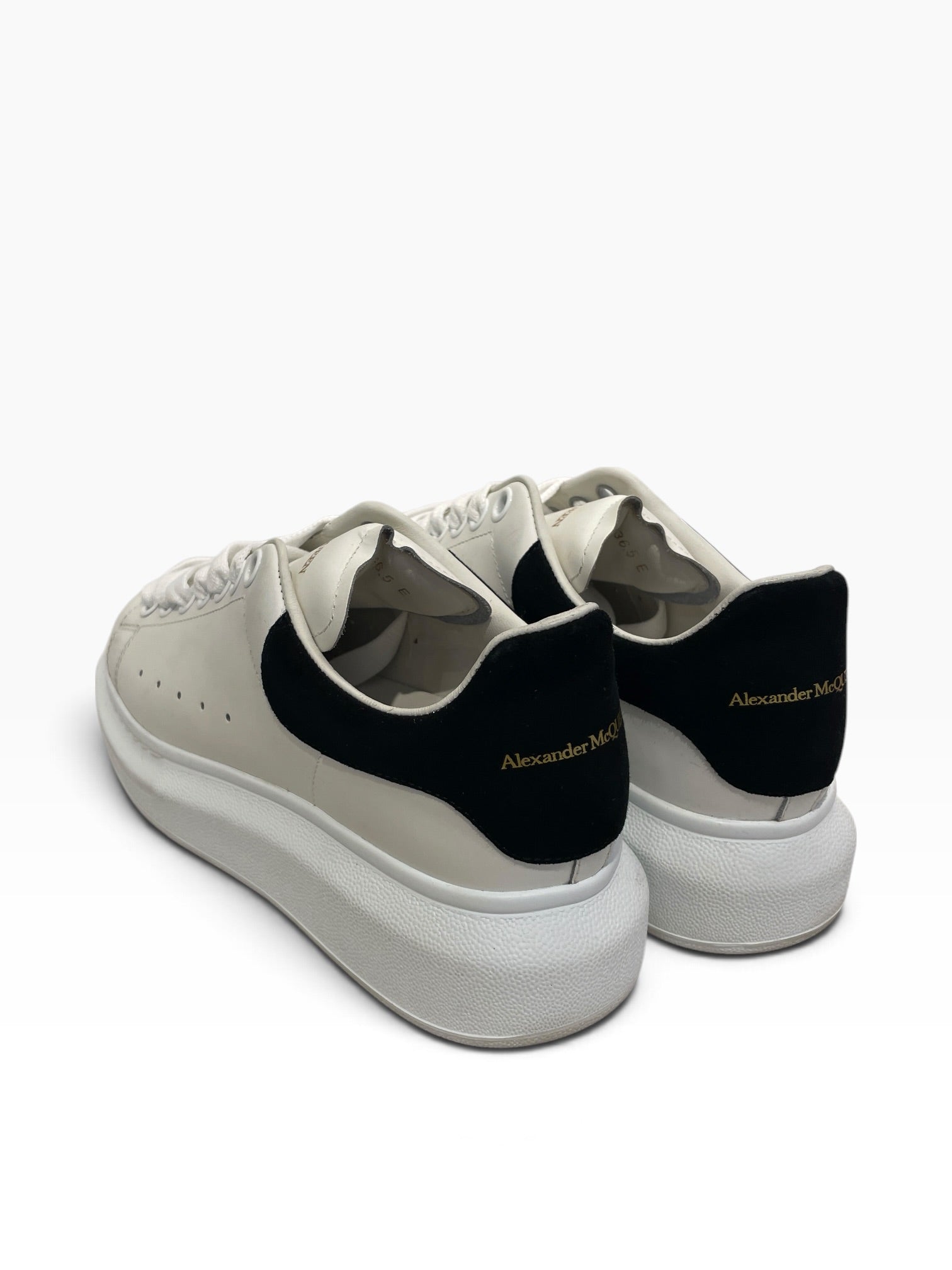 Alexander McQueen/Low-Sneakers/US 6.5/Acrylic/WHT/Plain staple shoe view 2