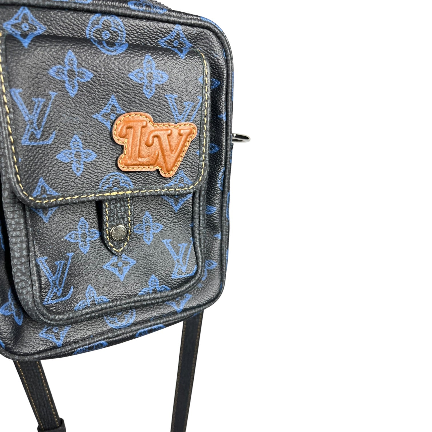 LOUIS VUITTON/Cross Body Bag/Monogram/Leather/BLU/CHRISTOPHER WEARABLE WALLET view 3
