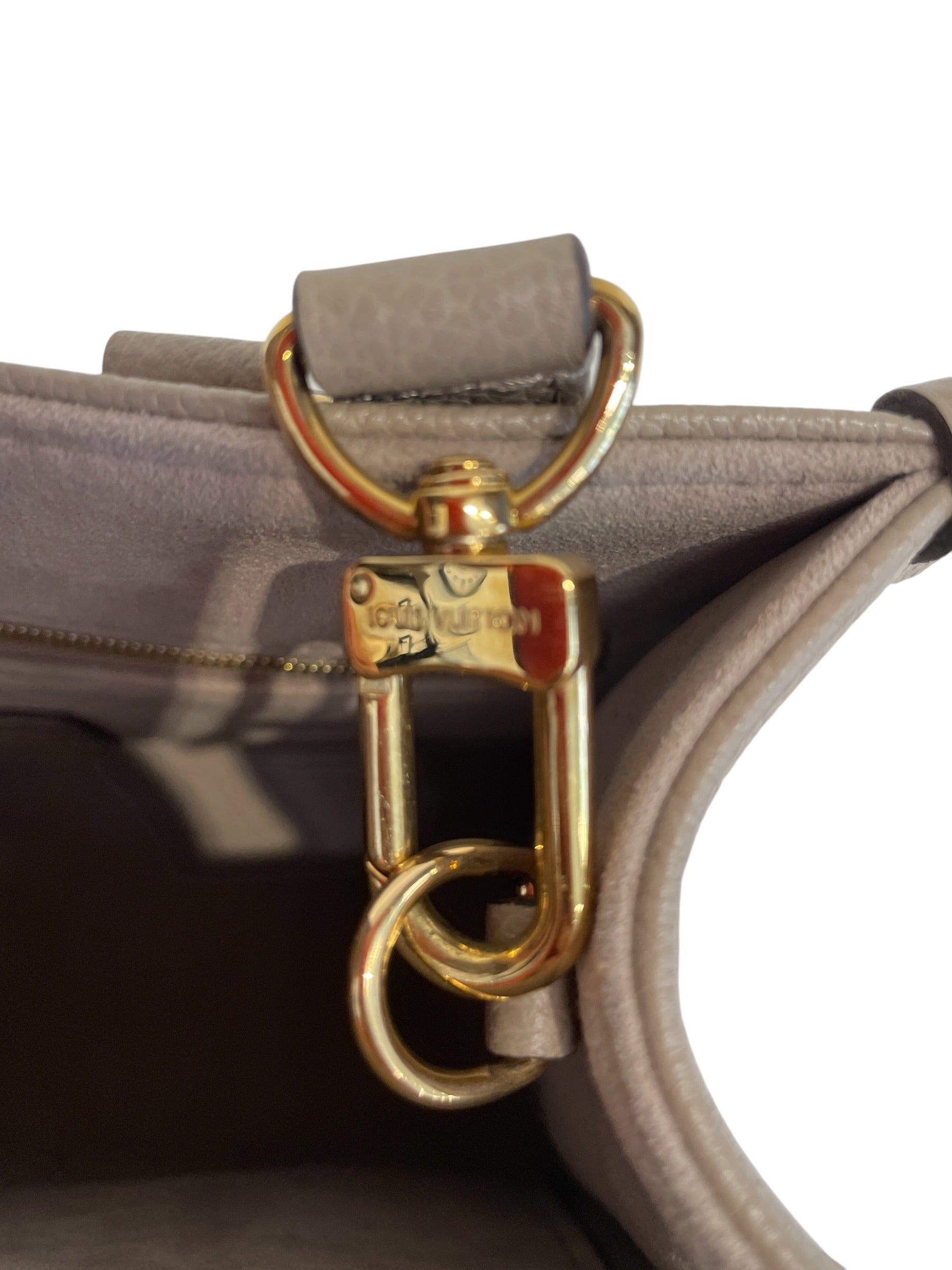 LOUIS VUITTON/Cross Body Bag/Monogram/Leather/GRY/LV OnTheGo PM Dove Gray Cream view 9