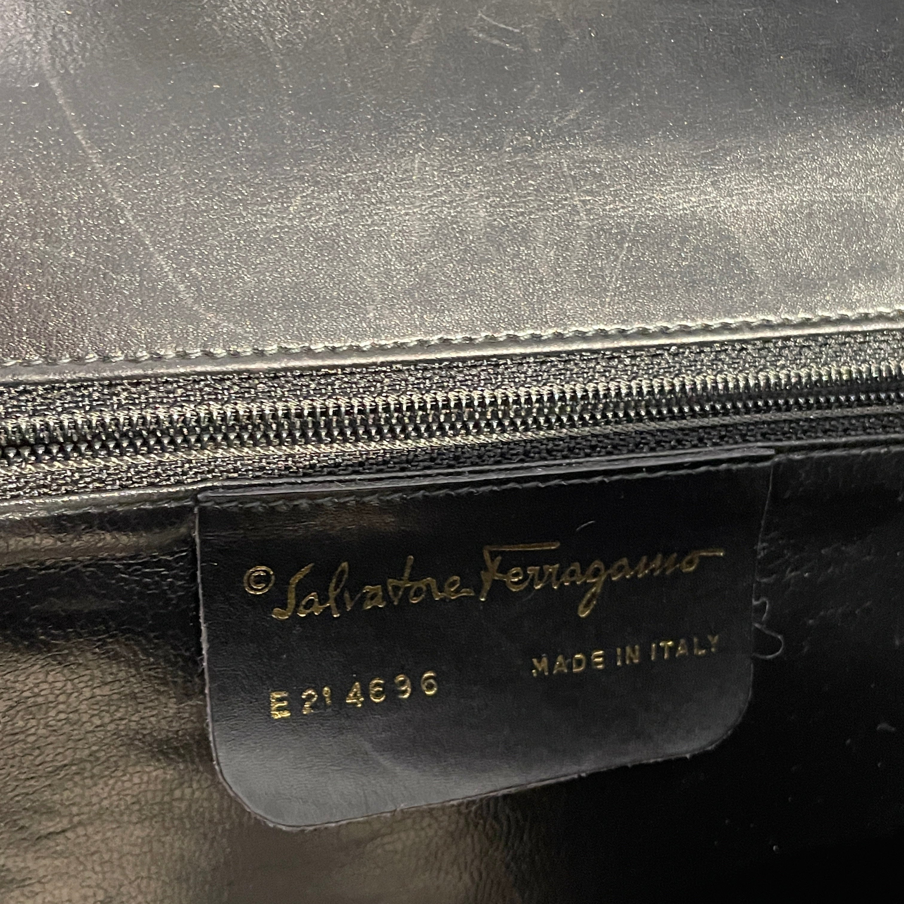 Salvatore Ferragamo/Bag/Leather/BLK/GANCINI GOLD HARDWARE view 7