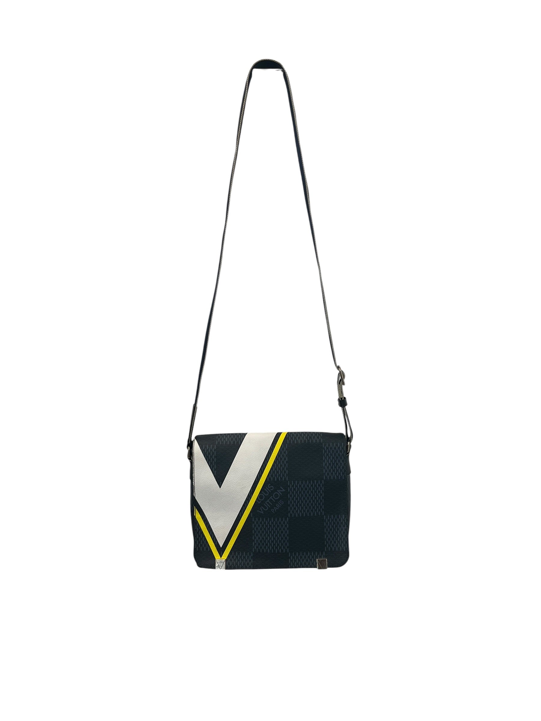 LOUIS VUITTON/Cross Body Bag/All Over Print/NVY/americas cup 2017 bag view 1