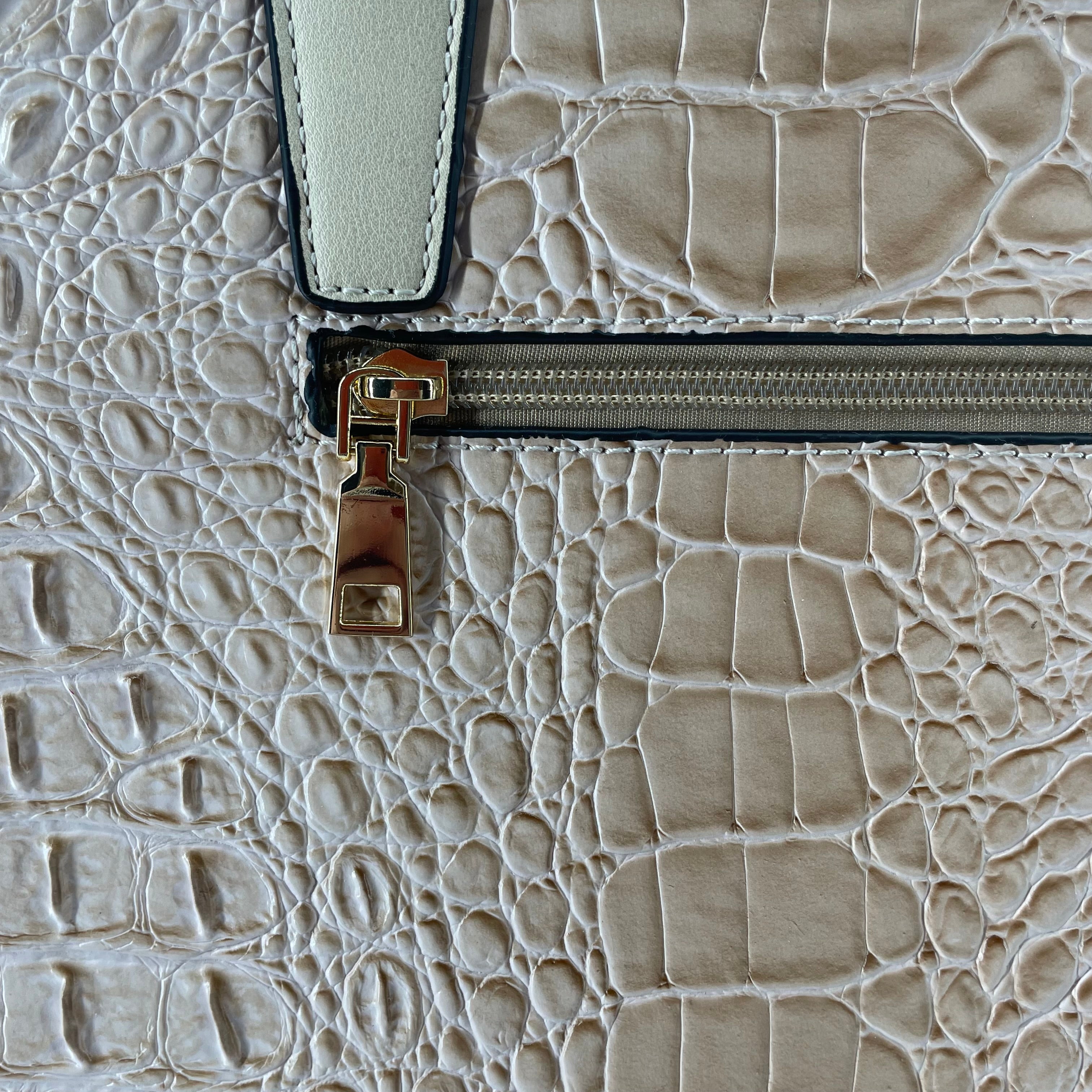 FABRIANO ITALIA/Hand Bag/Leather/BEG/CROC EMBOSSED view 6