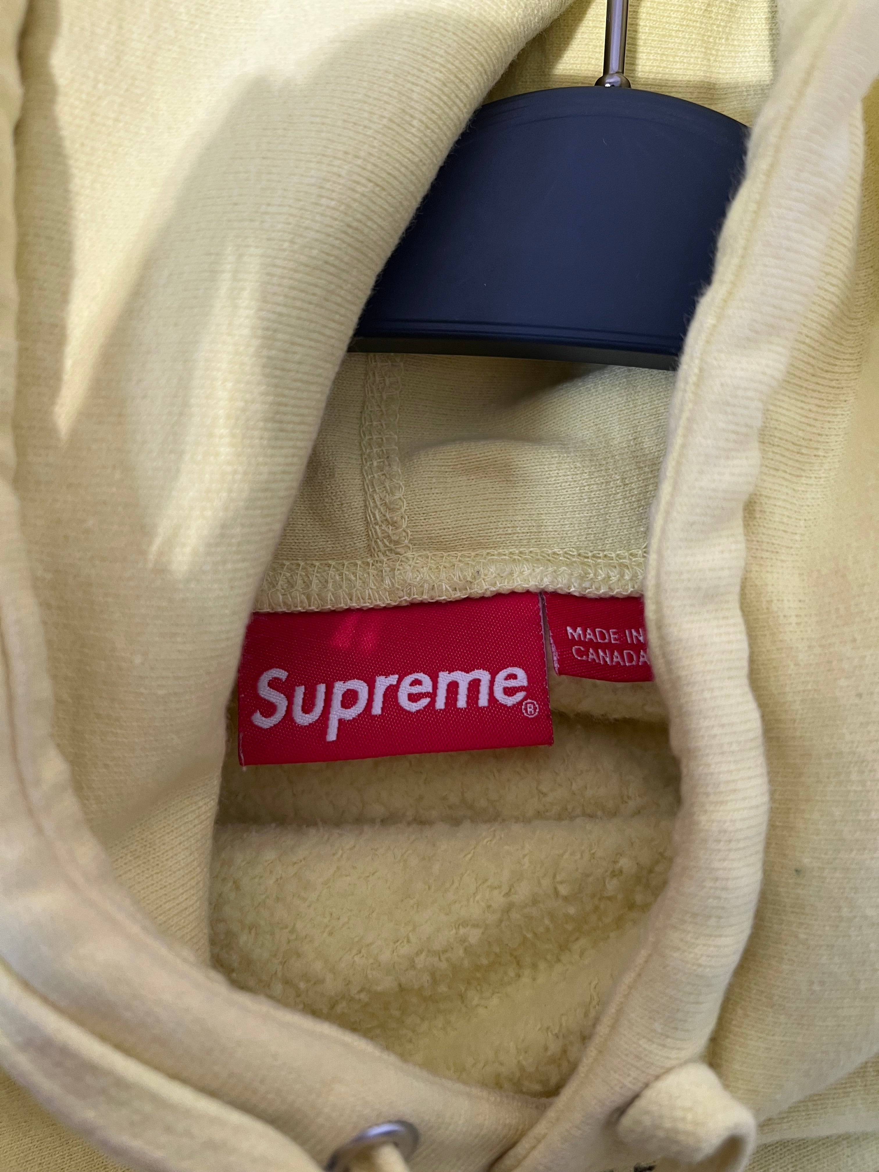 Supreme/Hoodie/S/Cotton/YEL/101837 KAWS BOX LOGO view 3