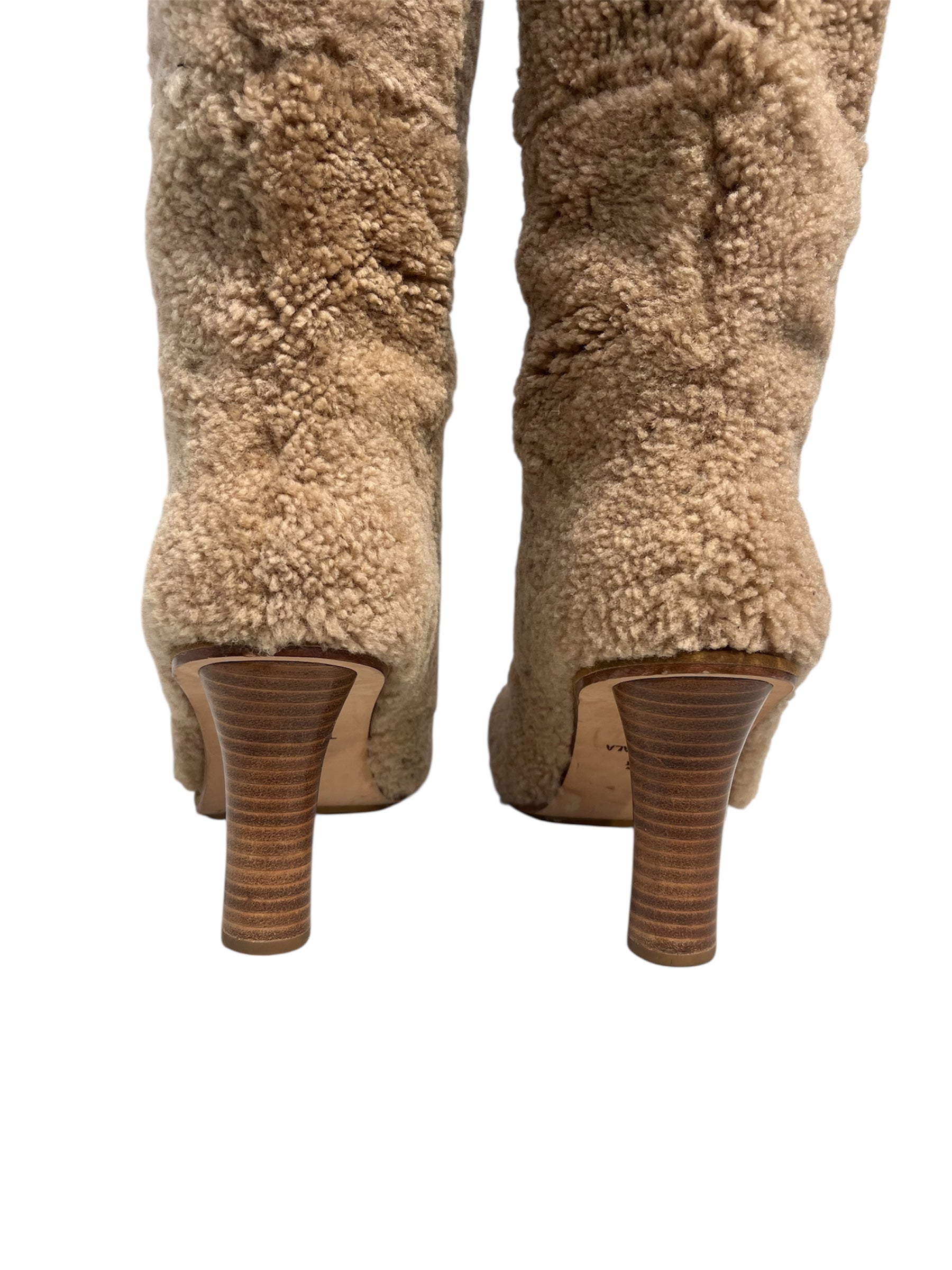 UGG australia/Boots/US 9/Suede/CML/faux sheerling heels view 3