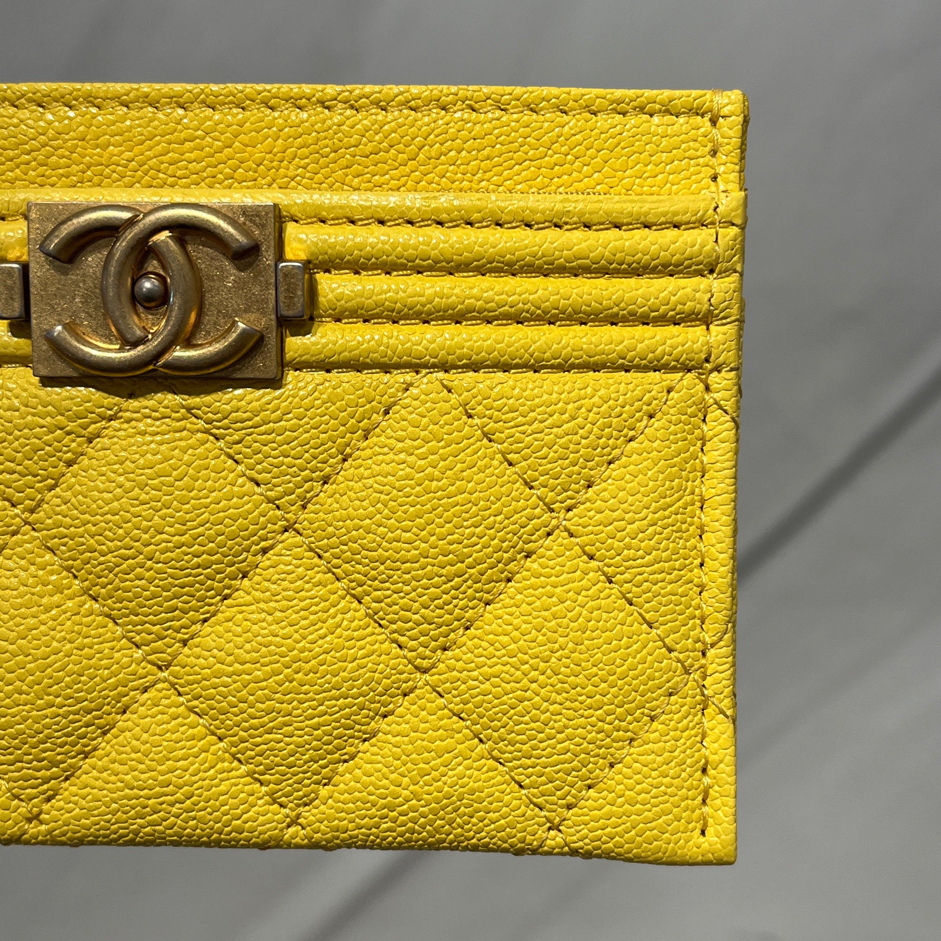 CHANEL/Card Case/Leather/YEL/L's/Quilted caviar view 7