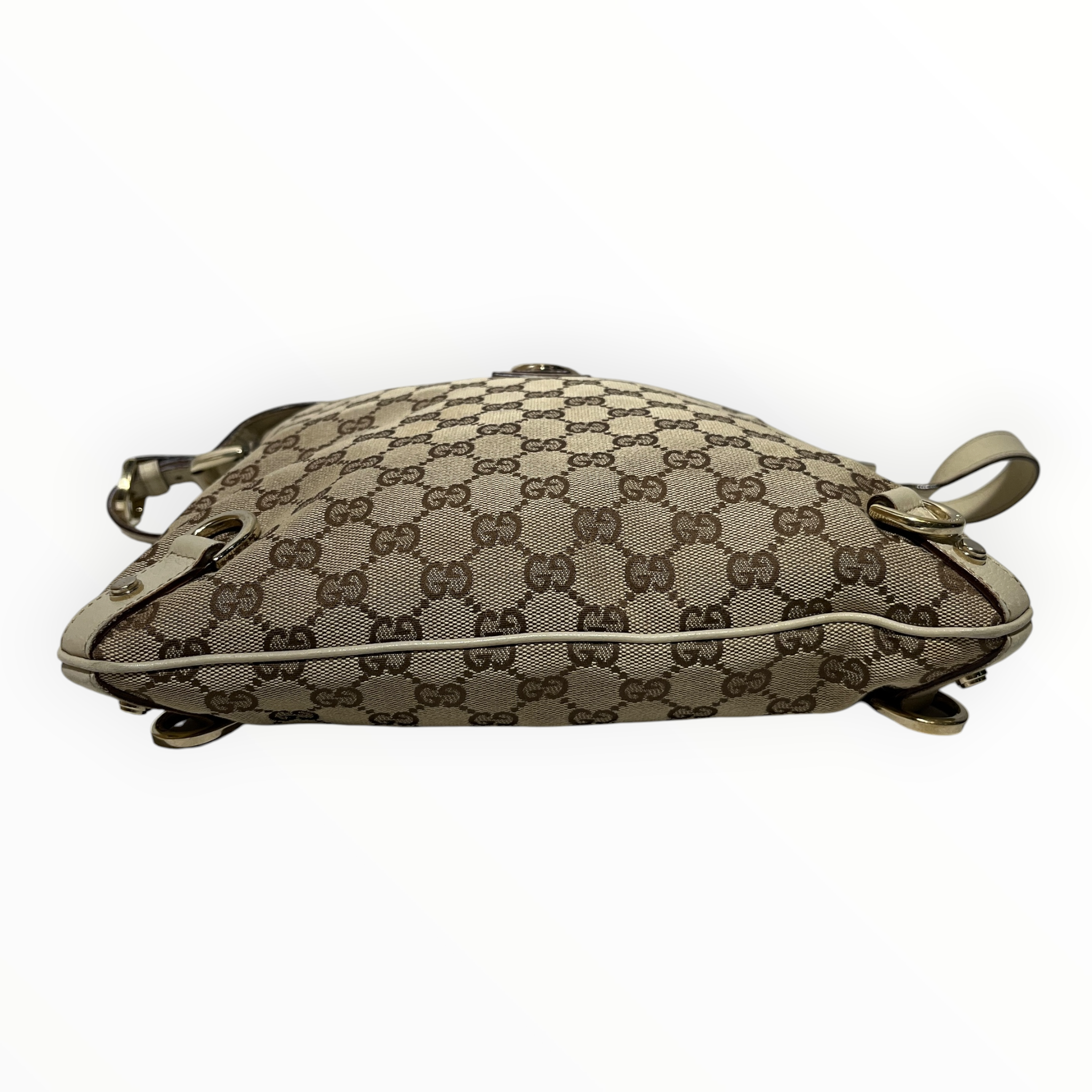 GUCCI/Cross Body Bag/BEG/messenger  bag view 3