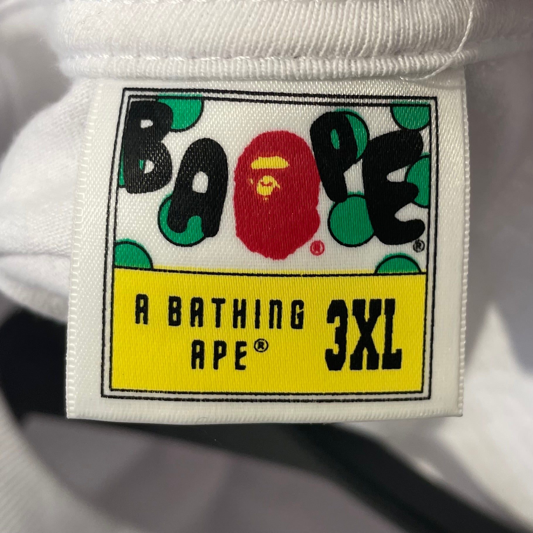 A BATHING APE/T-Shirt/XXXL/Cotton/WHT/Graphic/BAPE "BAPE" LOGO GRAPHIC view 3