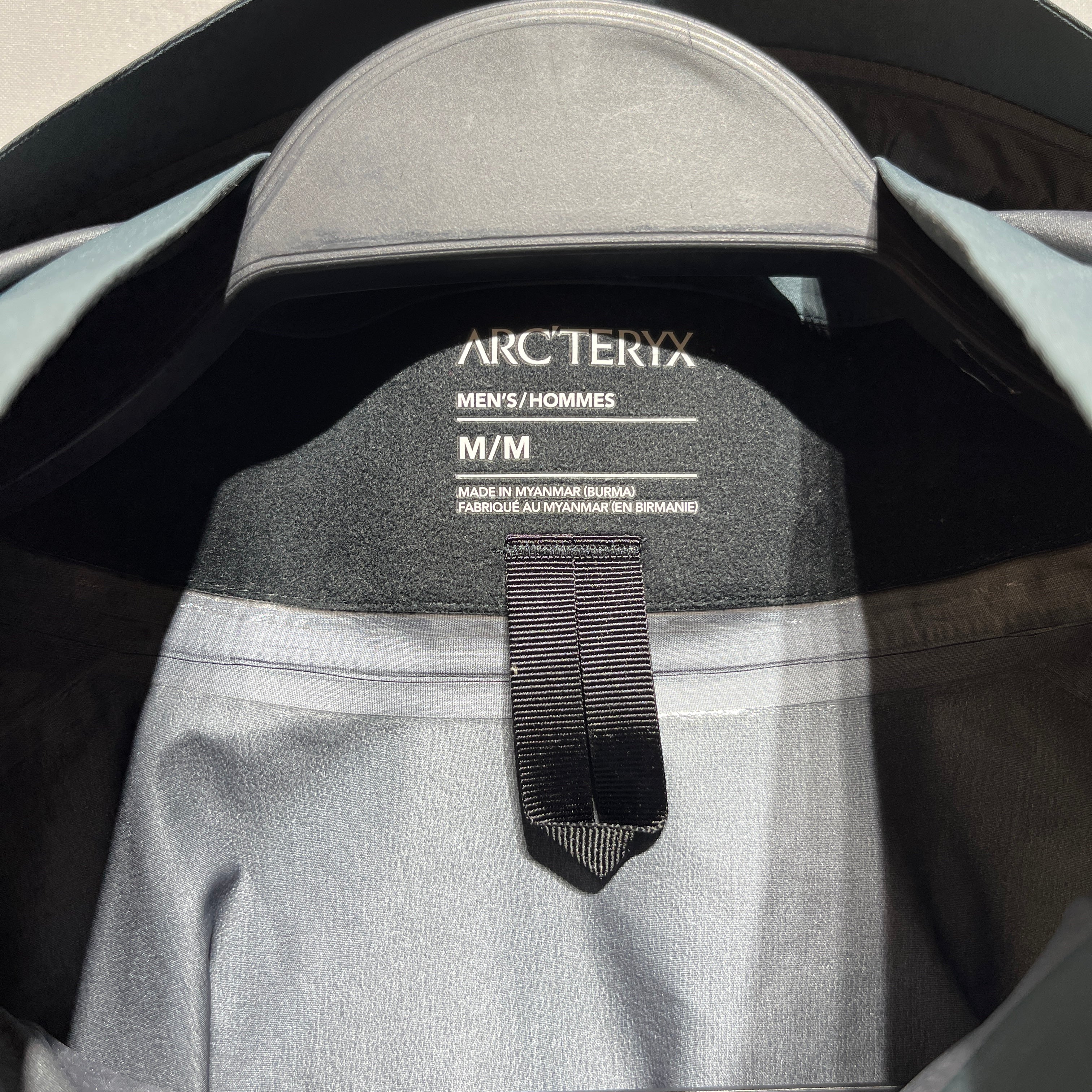 ARC'TERYX/Jacket/M/Gore-Tex/GRY/beta lt view 3