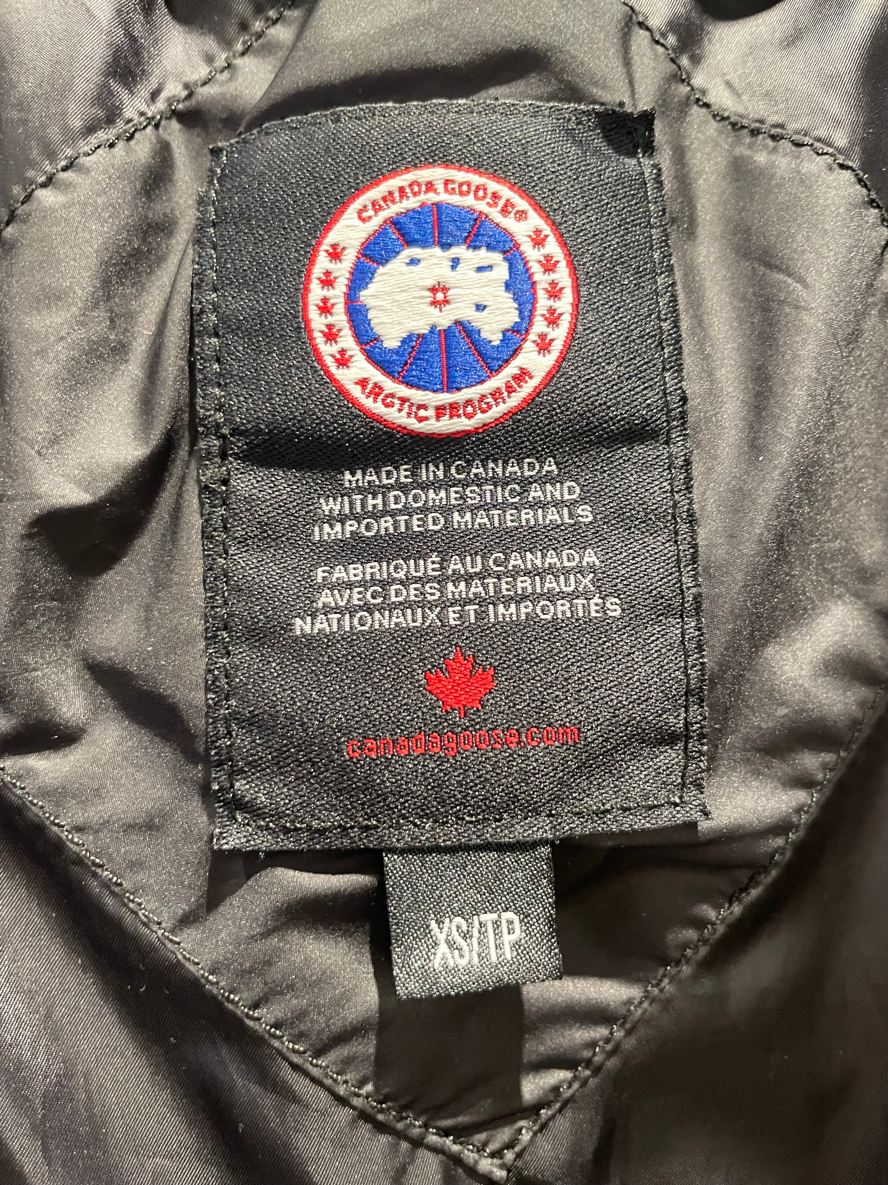 CANADA GOOSE/Puffer Coat/XS/BLK/HOODED CANADA GOOSE COAT view 4