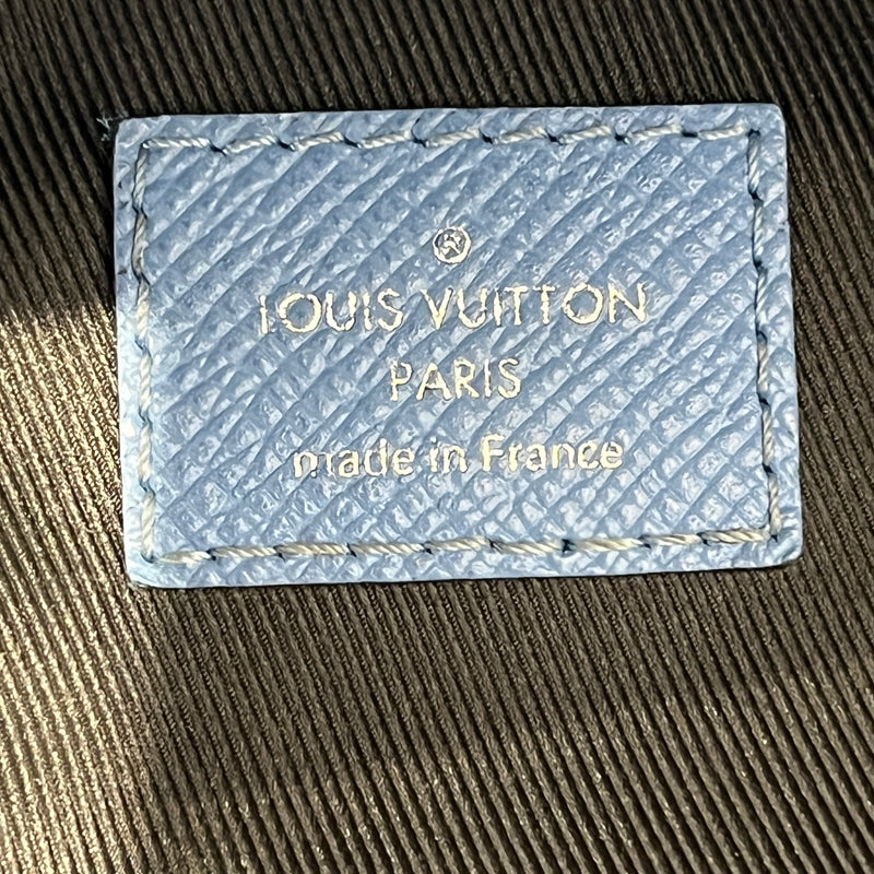LOUIS VUITTON/Backpack/Monogram/Leather/BLU/TAIGARAMA TG5210
