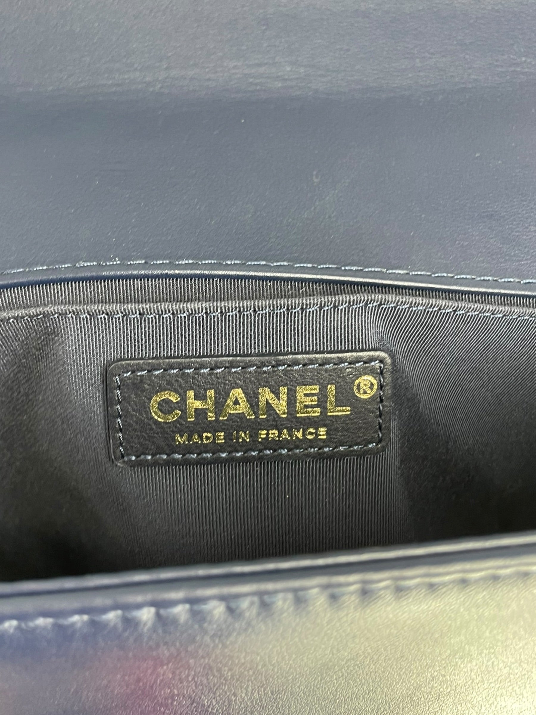 CHANEL/Cross Body Bag/Leather/MLT/26844916/BLU&WHT&GLD/BOY BAG view 5