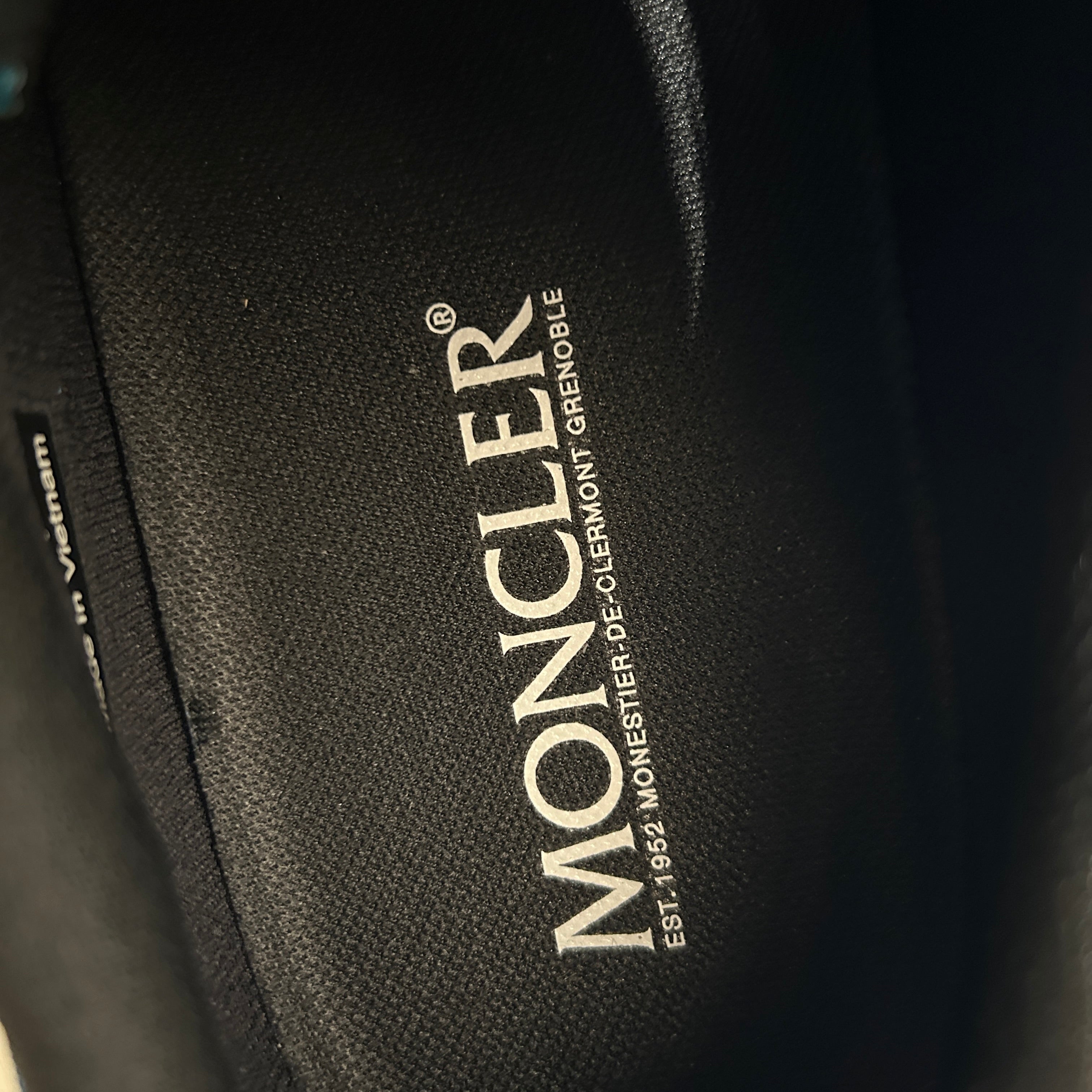 MONCLER/Low-Sneakers/EU 44/Nylon/BLU/trailgrip gtx view 3