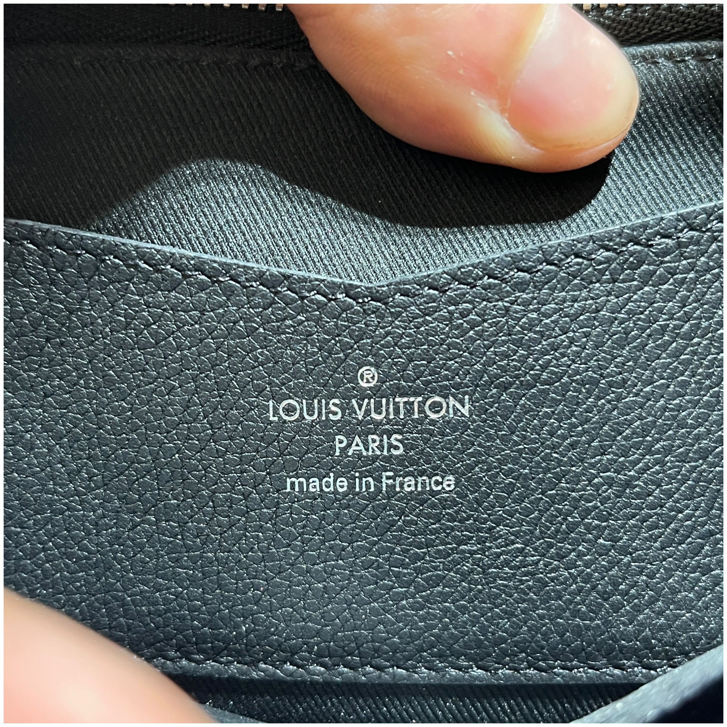 LOUIS VUITTON/Wallet/Leather/NVY/MYLOCKME WALLET view 4