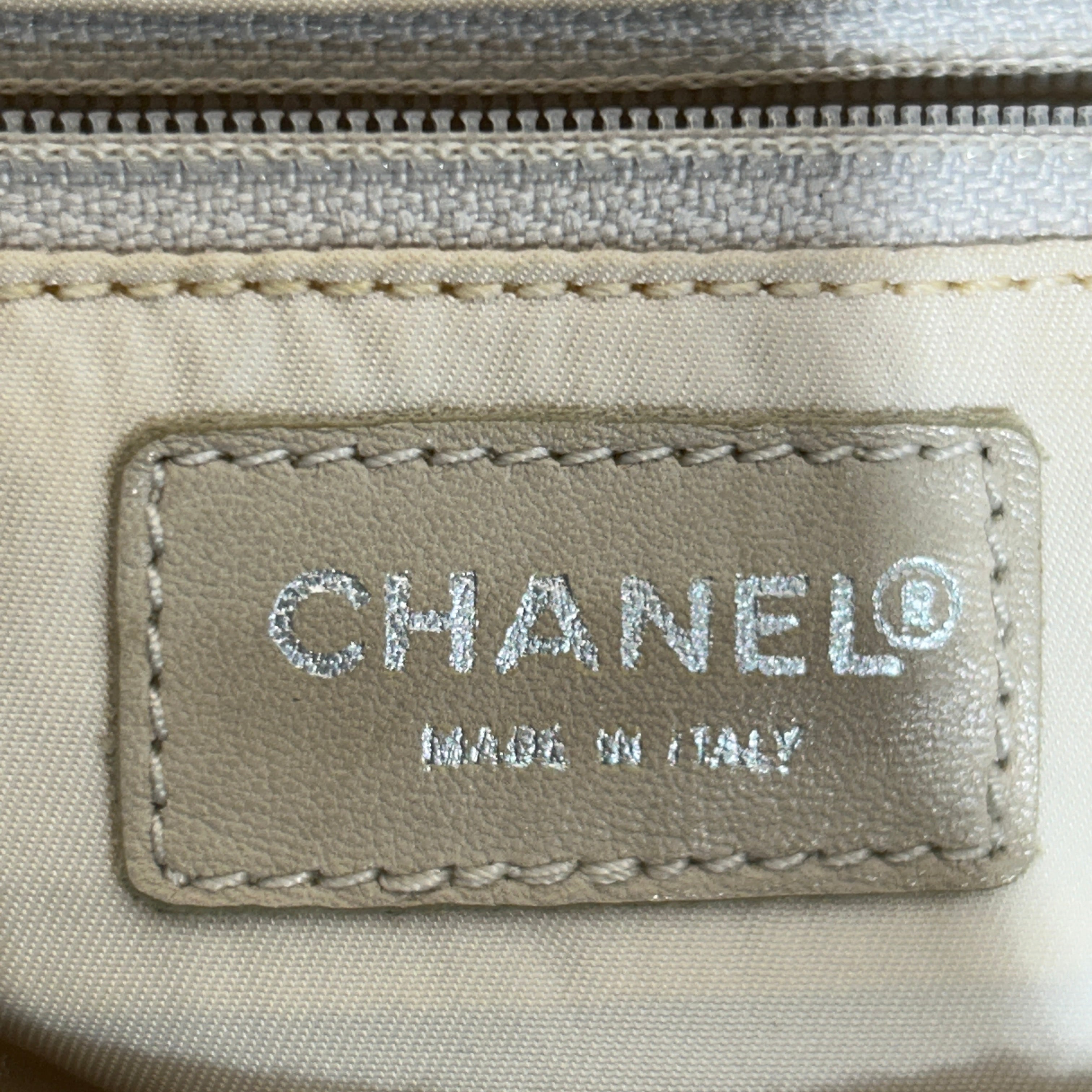 CHANEL/Bag/Monogram/Nylon/BEG/Travel Ligne view 5