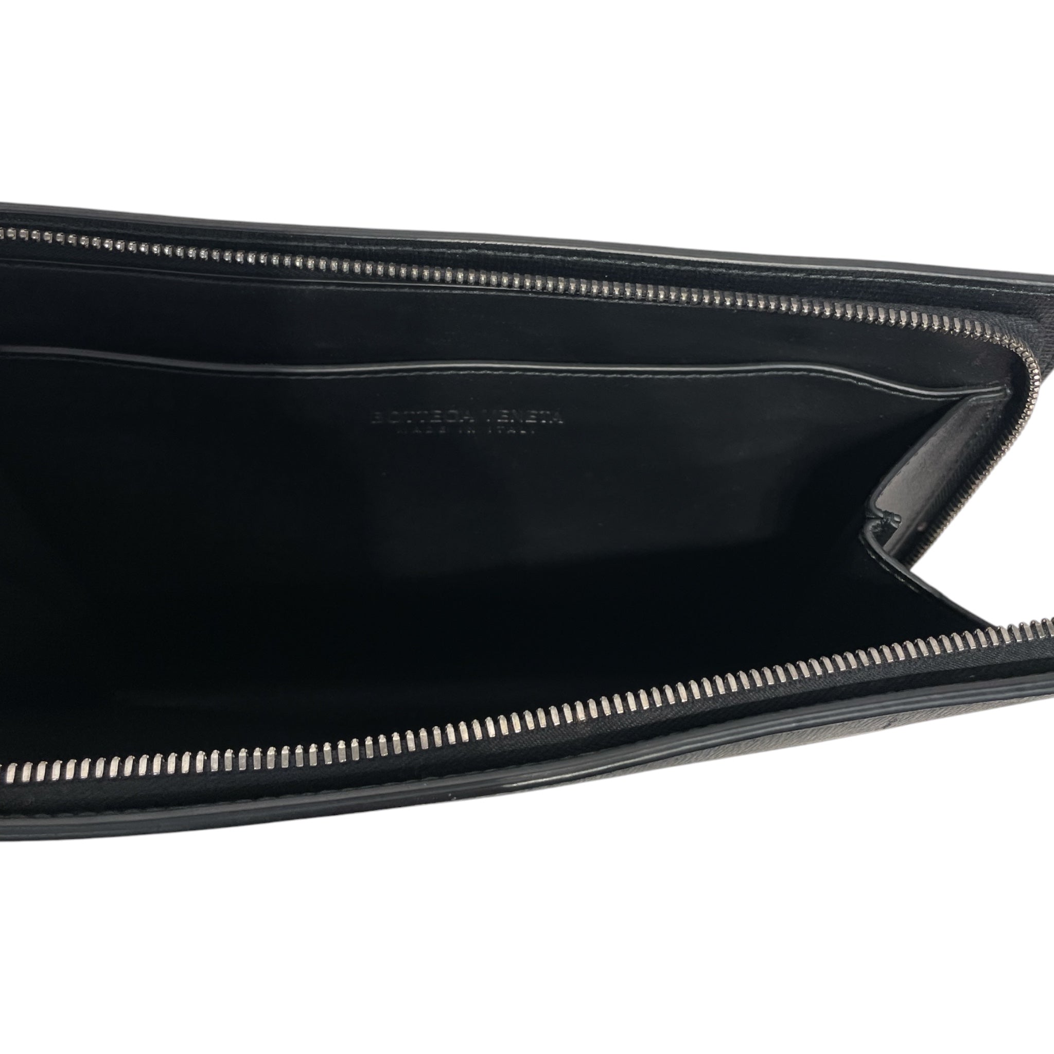BOTTEGA VENETA/Pouch/Leather/BLK/Embossed Pouch BLK+SLV view 4
