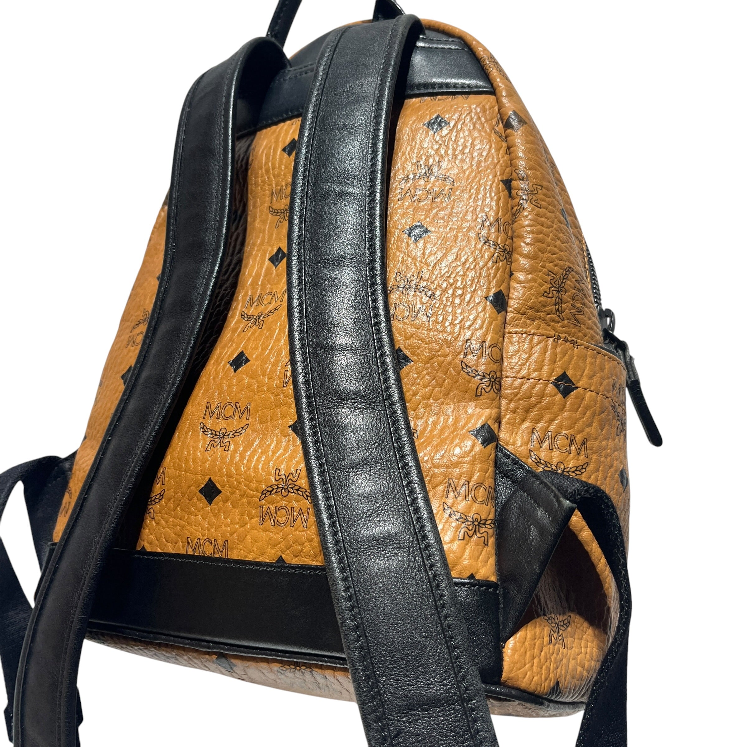 MCM/Backpack/Monogram/Leather/CML/patches view 4