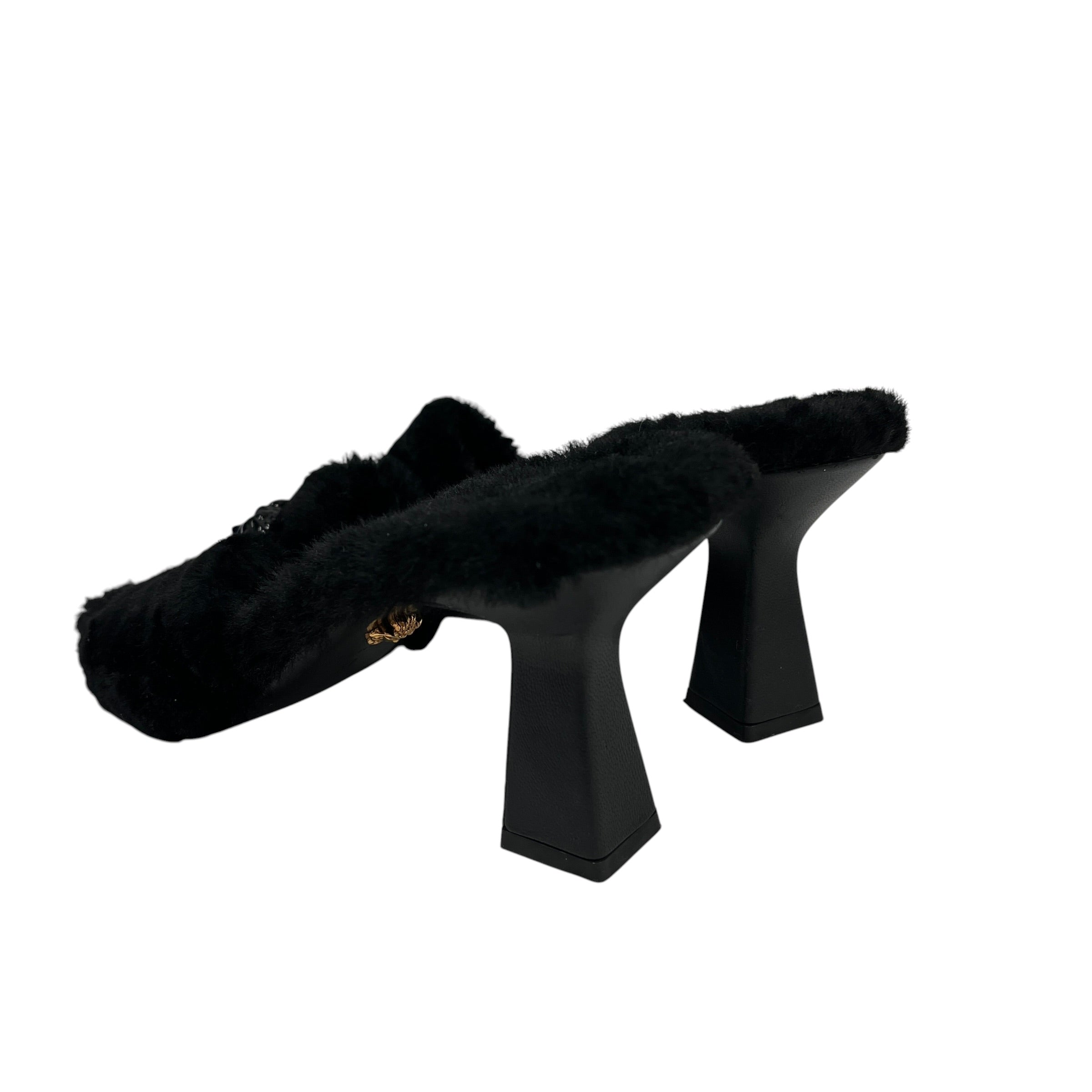 VERSACE/Heels/EU 37/Fake Fur/BLK/Slip-on/La Medusa Shearling Heel view 2