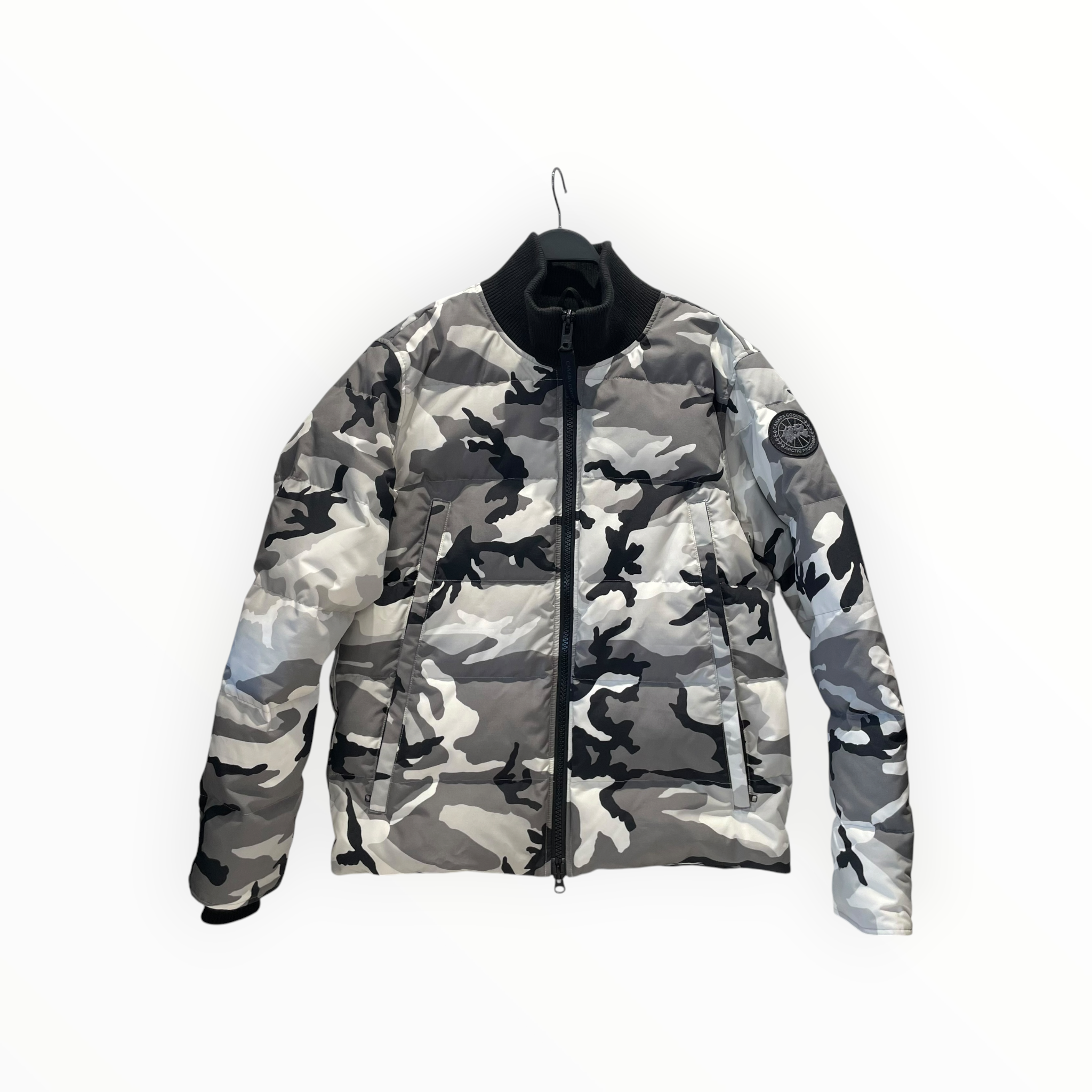 CANADA GOOSE/Puffer Jkt/XL/Nylon/WHT/Camouflage/WOOLFORD DOWN JACKET view 1