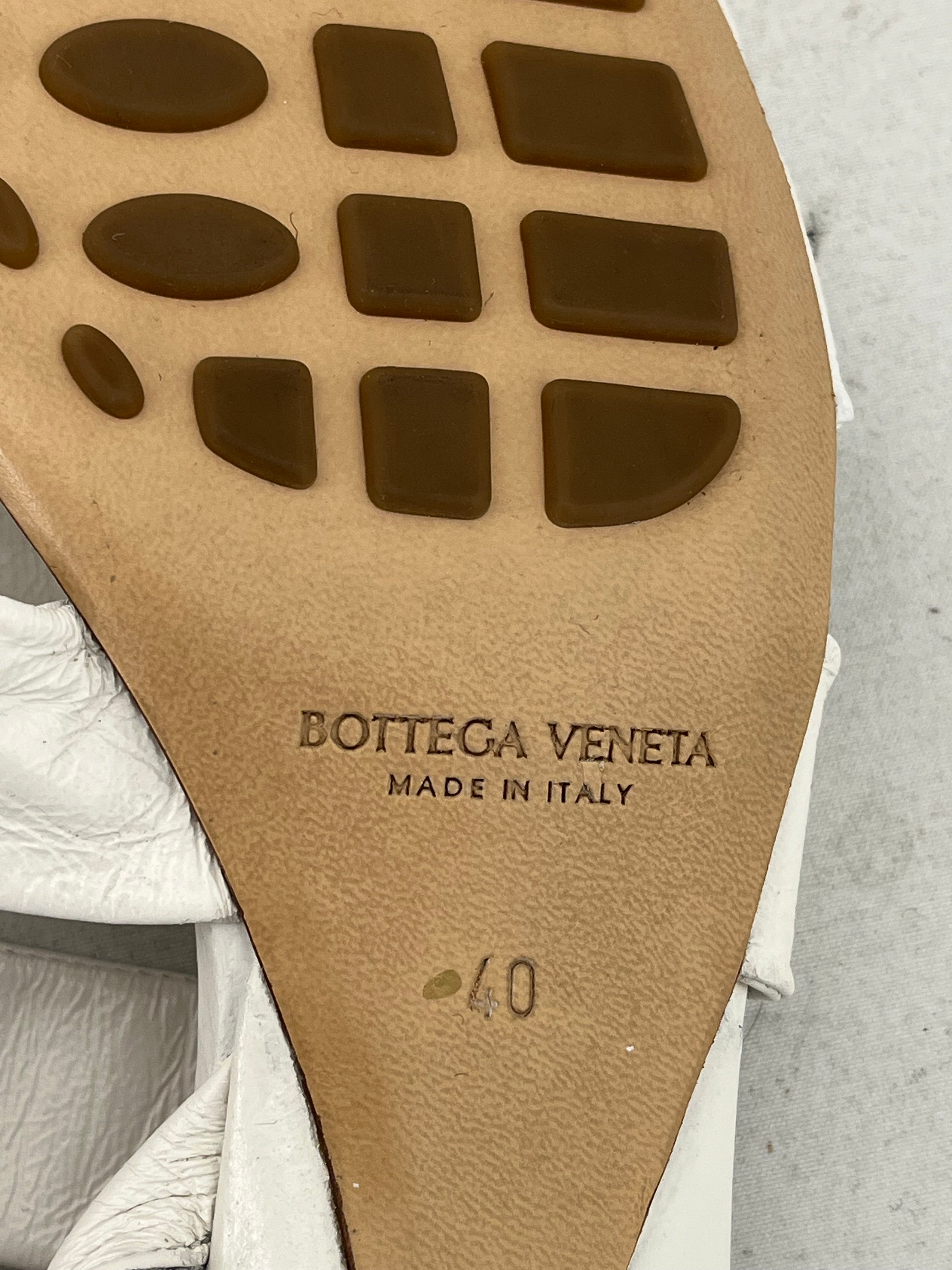 BOTTEGA VENETA/Heels/EU 40/Leather/WHT/POINTED TOE KITTEN HEEL view 6