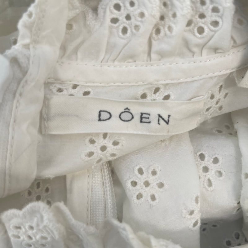 DOEN/LS Blouse/M/WHT/LACE/ SKIRT/CUFF/BOTTON