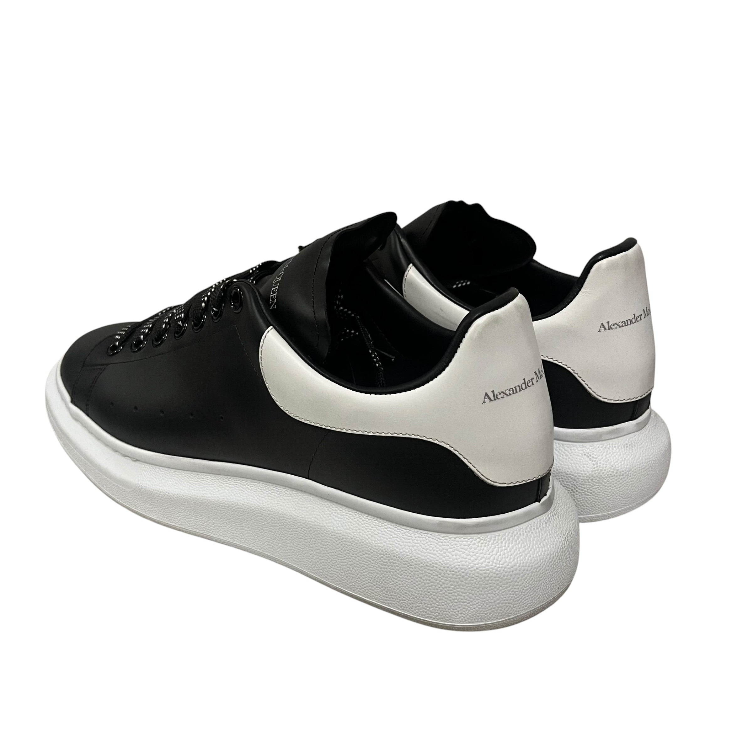 Alexander McQueen/Low-Sneakers/EU 43.5/Leather/BLK/alexander mcqueen blk/white view 2