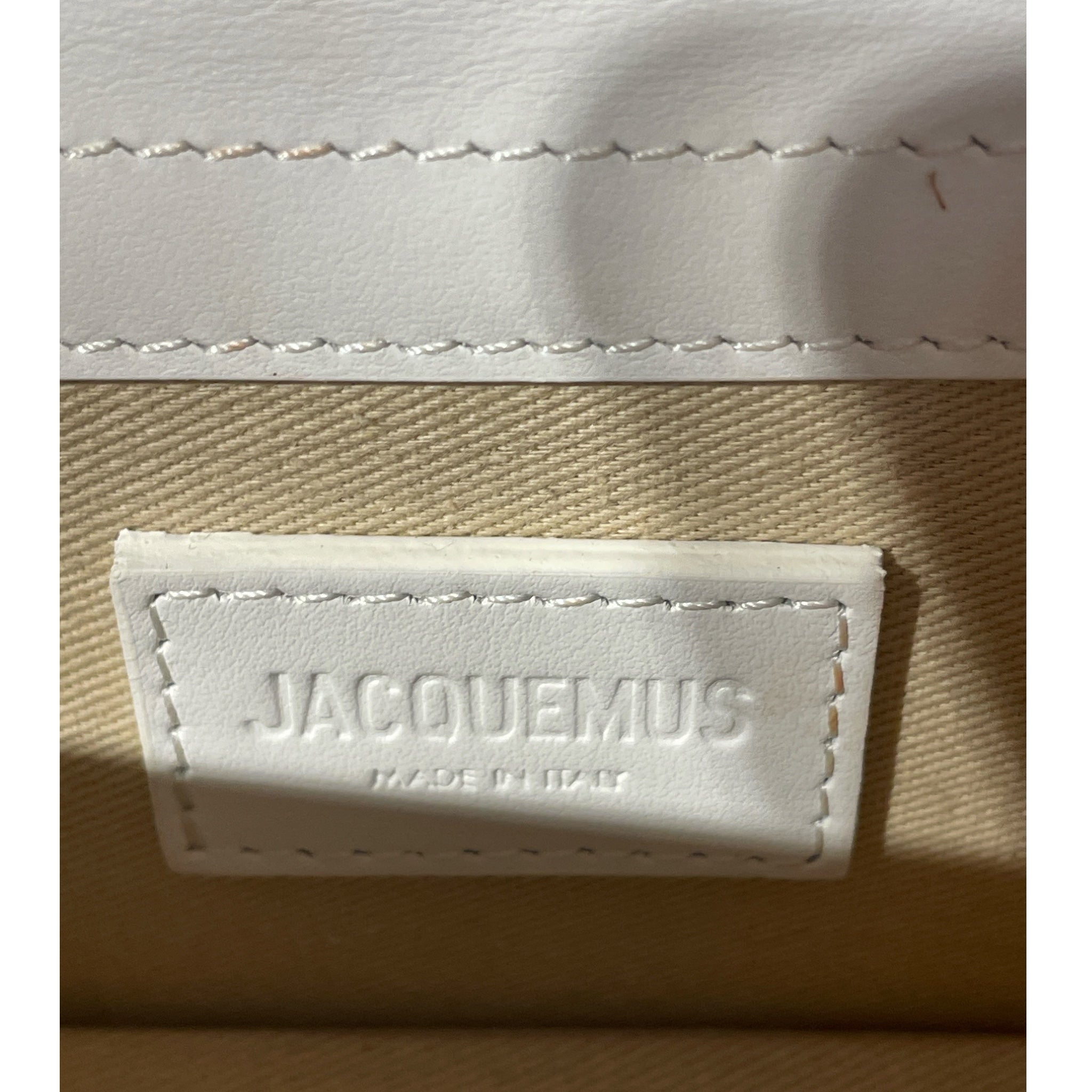 JACQUEMUS/Cross Body Bag/Leather/WHT/Le Bambino Small Bag view 3