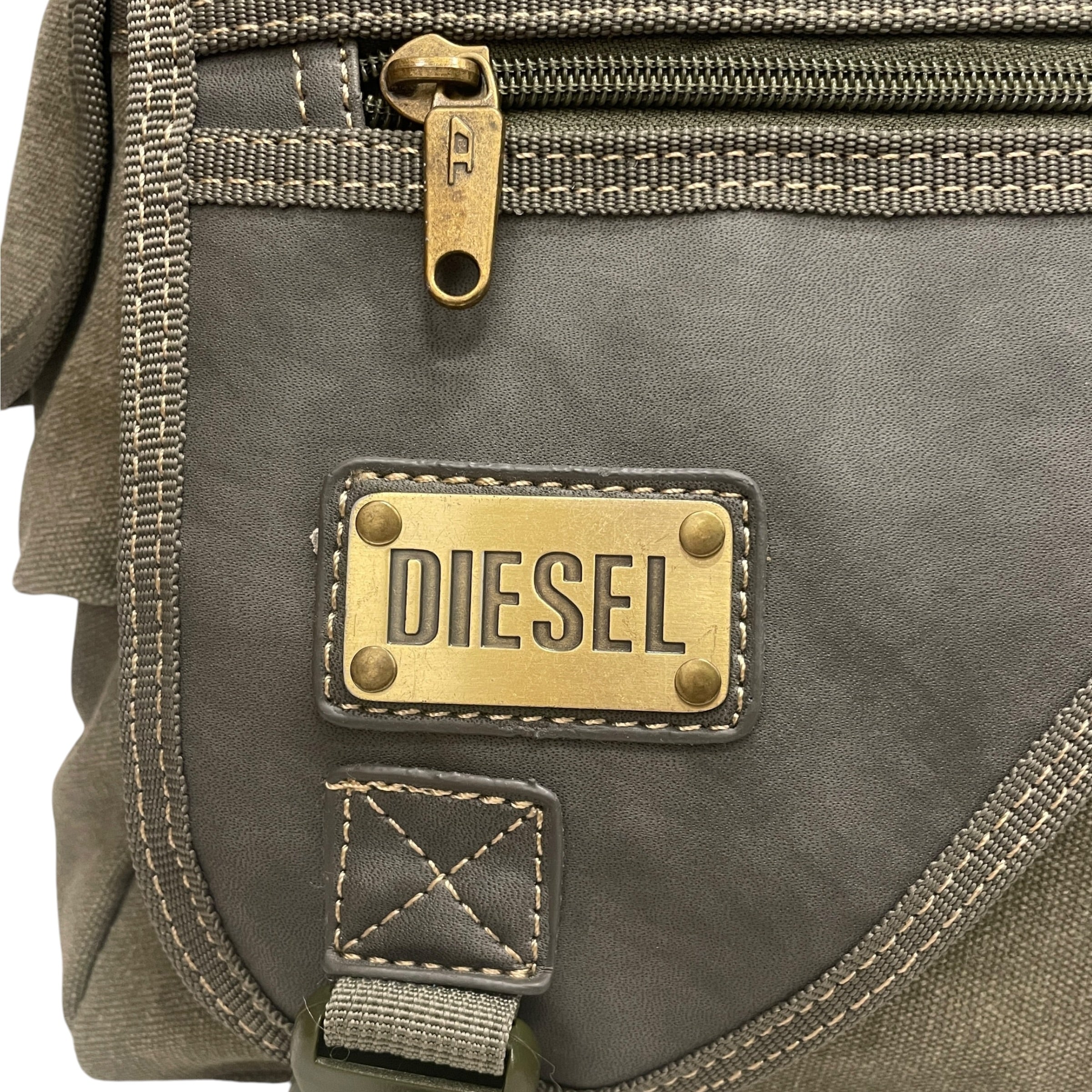 DIESEL/Cross Body Bag/Cotton/GRN/ASYMMETRICAL FLAP/POCKET view 3