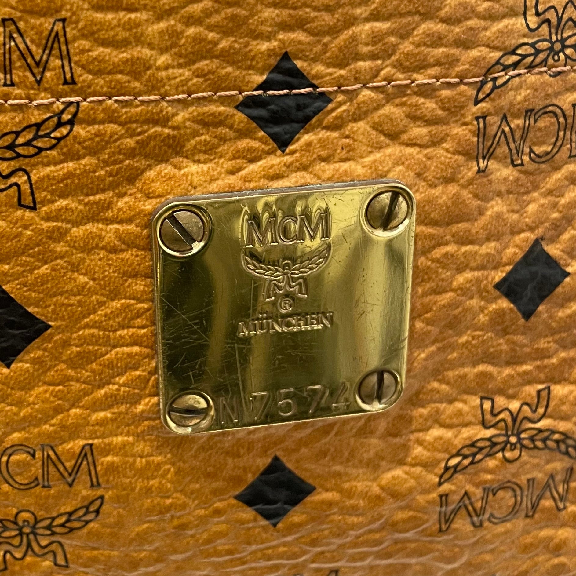 MCM/Tote Bag/Monogram/Leather/CML/visetos tote view 4