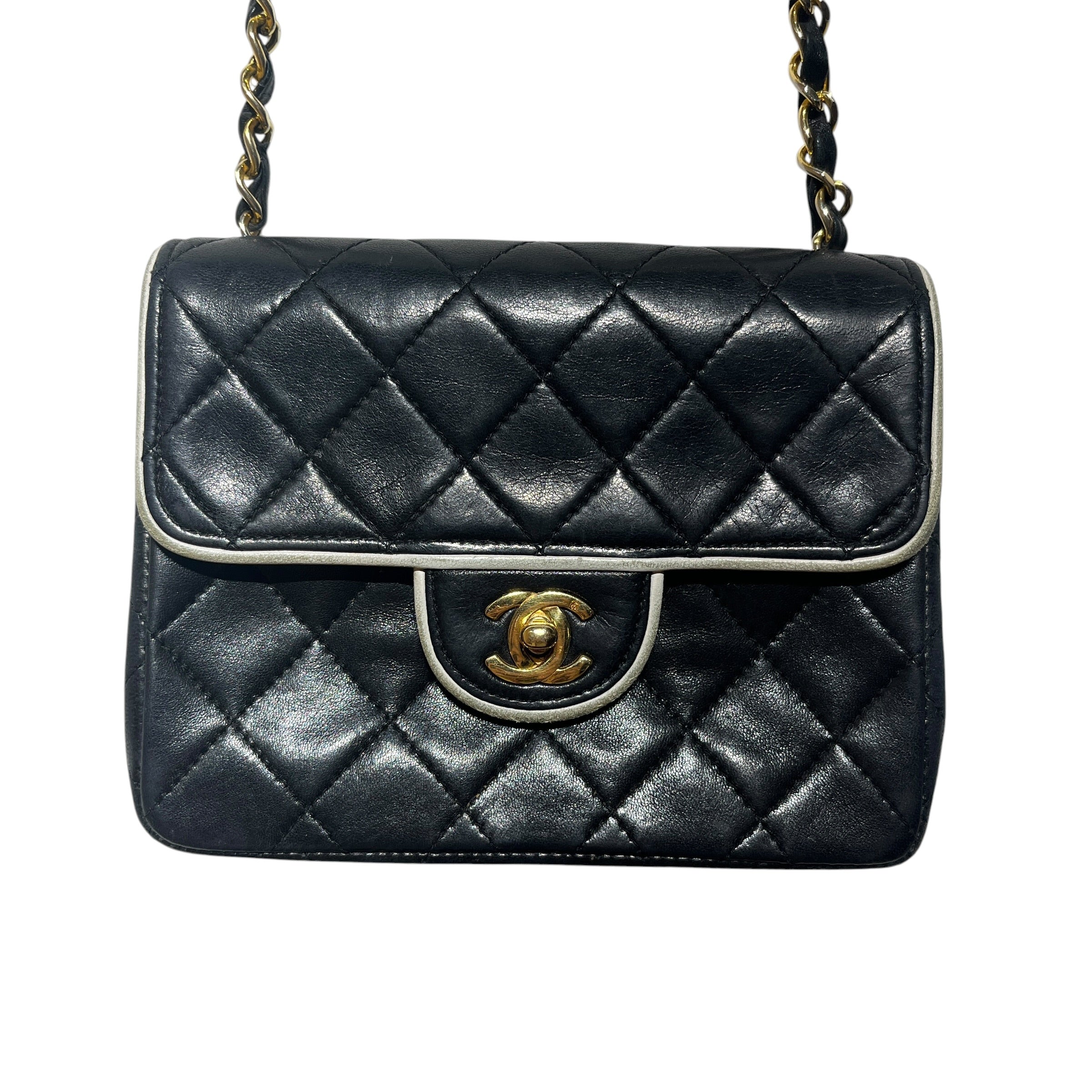 CHANEL/Cross Body Bag/Leather/BLK/Mini Flap view 2
