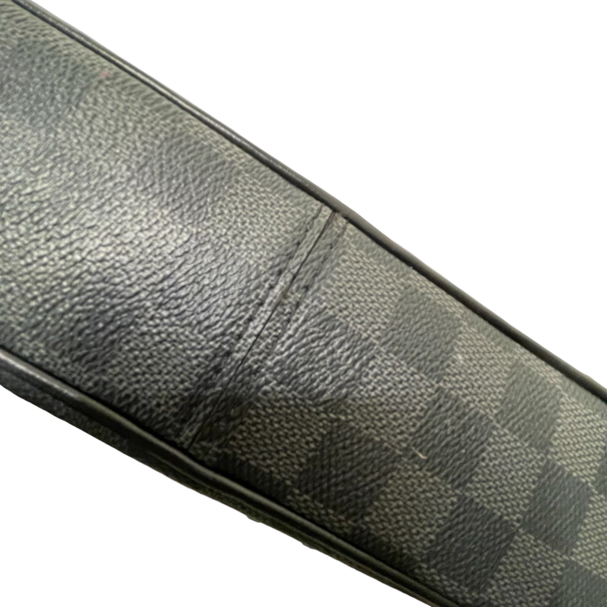 LOUIS VUITTON/Cross Body Bag/Monogram/Leather/BLK/District PM Graphite Canvas view 7