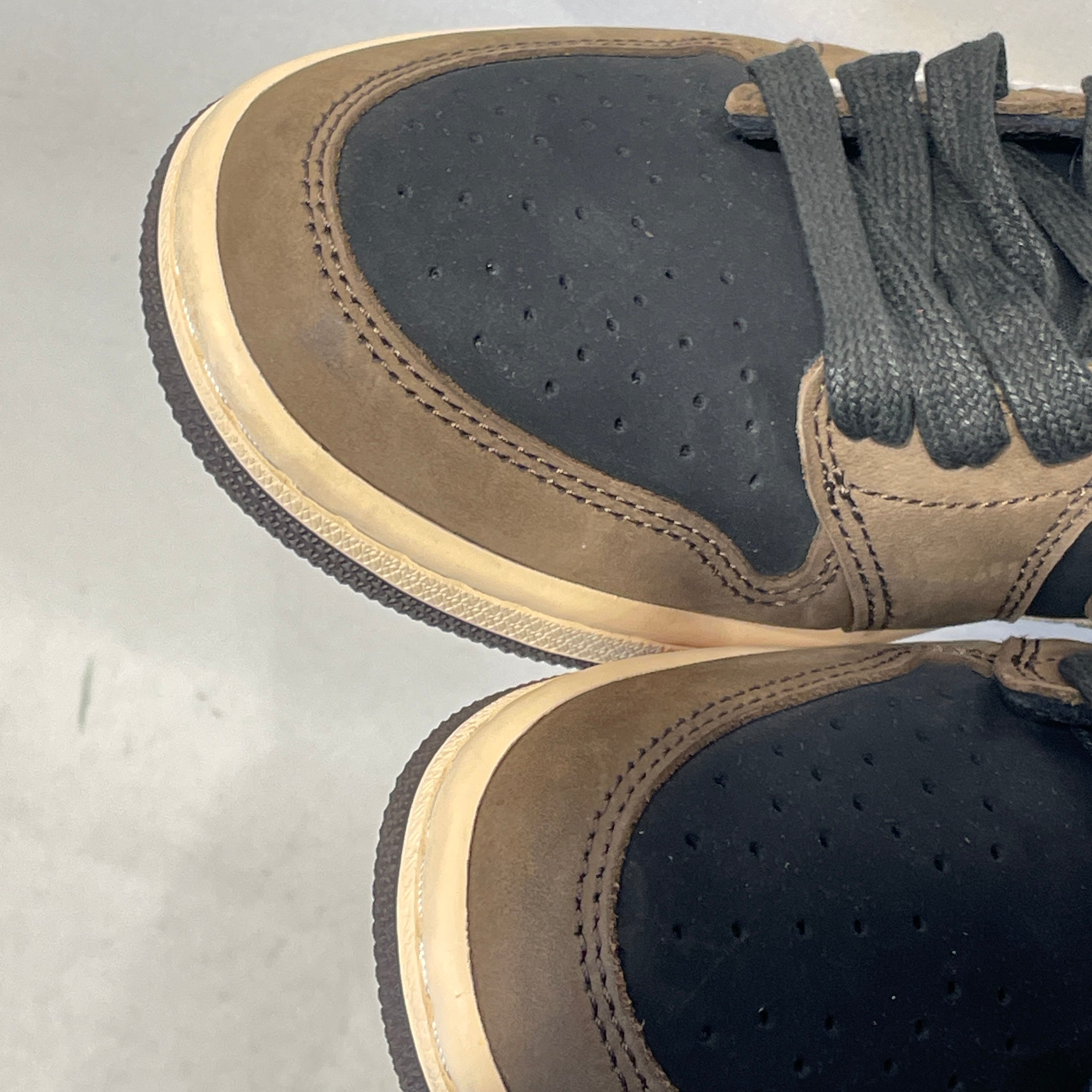 NIKE/Low-Sneakers/US 8/Suede/BRW/JORDAN 1 MOCHA TRAVIS SCOTT view 11