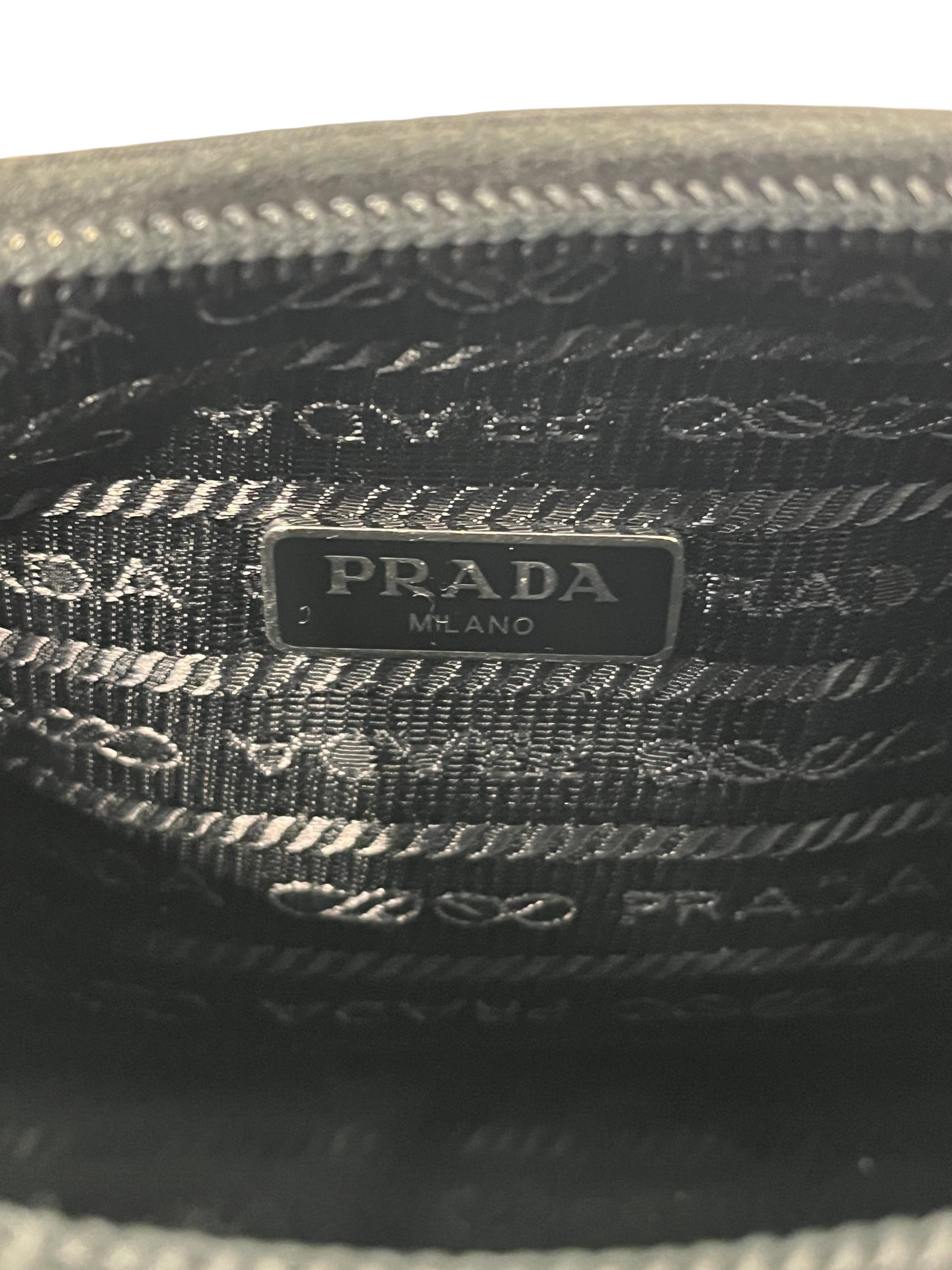 PRADA/Bag/Nylon/BLK/RE-EDITION 2000 HANDBAG view 3