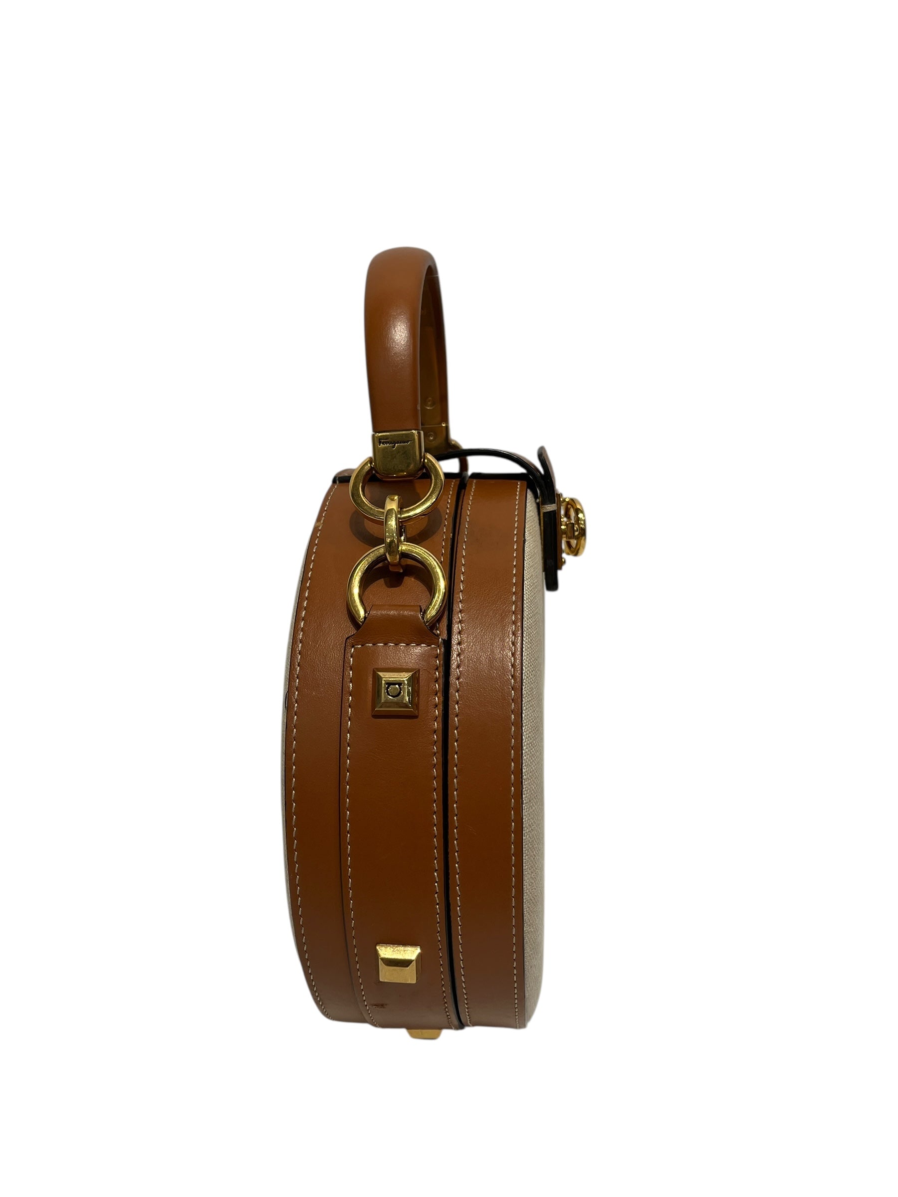 Salvatore Ferragamo/Cross Body Bag/CRM/STUDIO ROUND BAG view 3