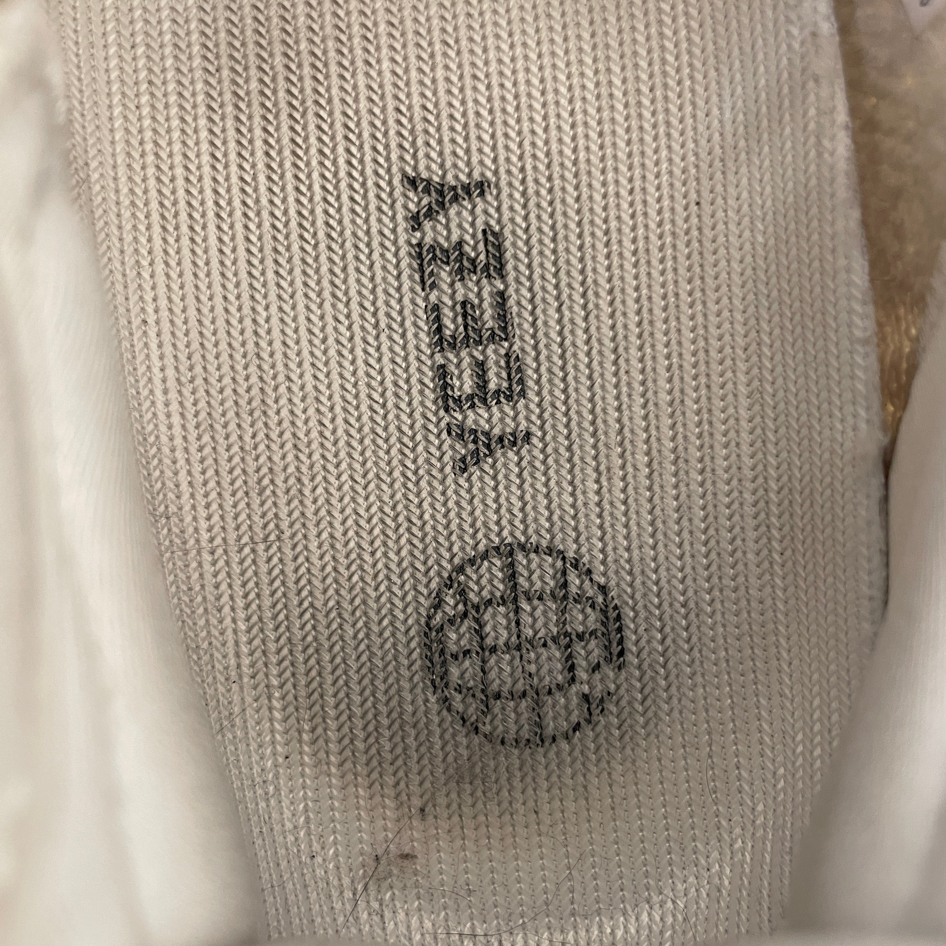 adidas/YEEZY/Low-Sneakers/US 8/CRM/350 Boost V2 "BONE" view 3