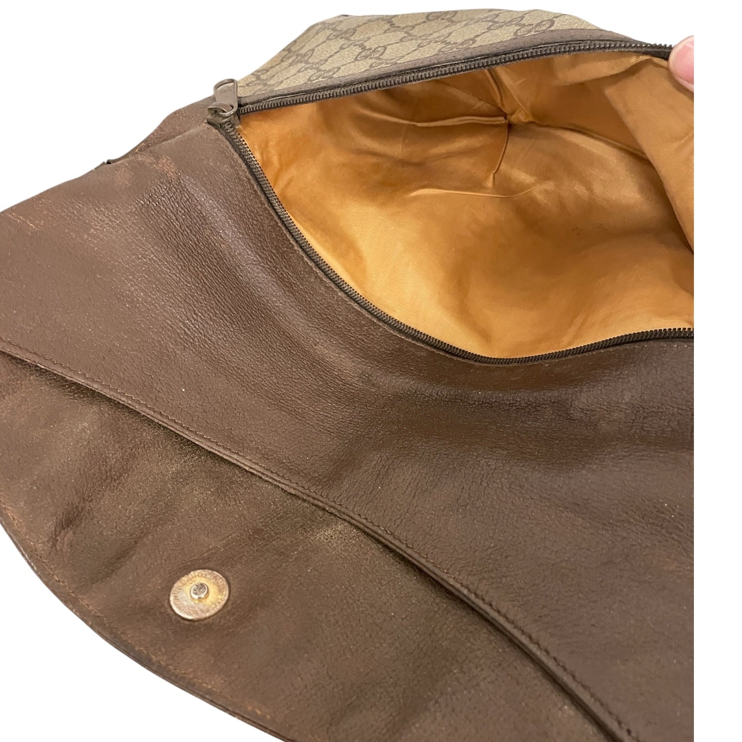 GUCCI/Clutch Bag/Leather/CML/1980s GG Plus Portfolio Clutch view 5