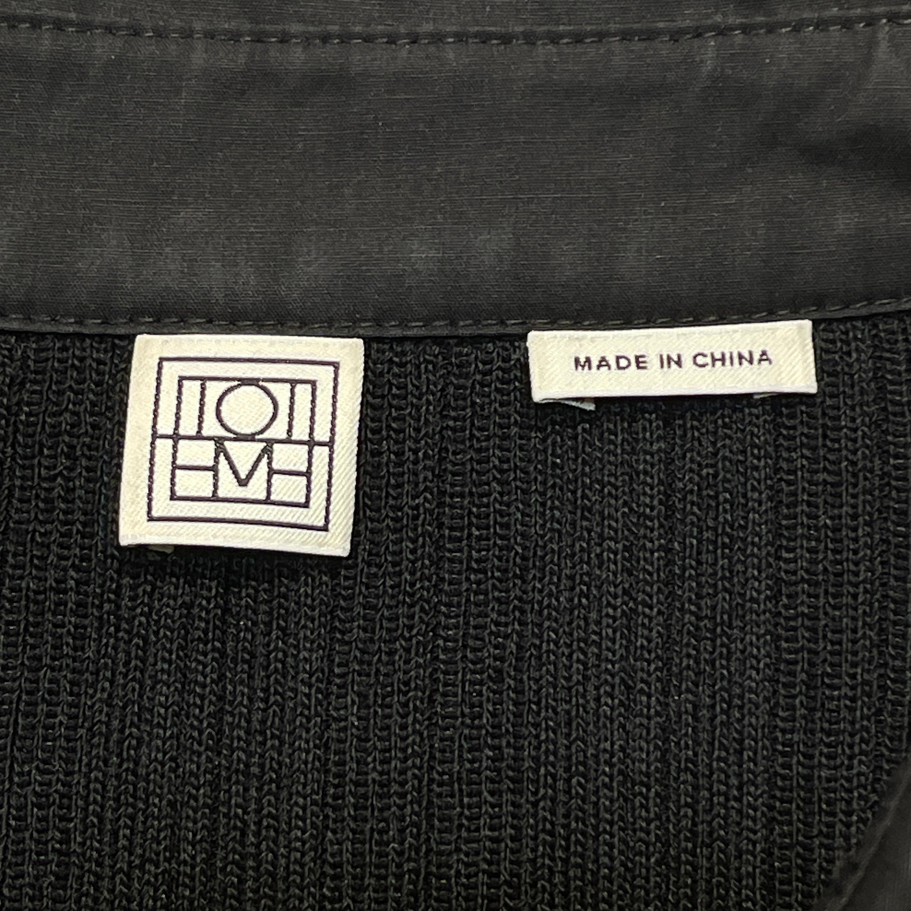TOTEME/LS Blouse/M/Cotton/BLK/Pleated Button Up view 3