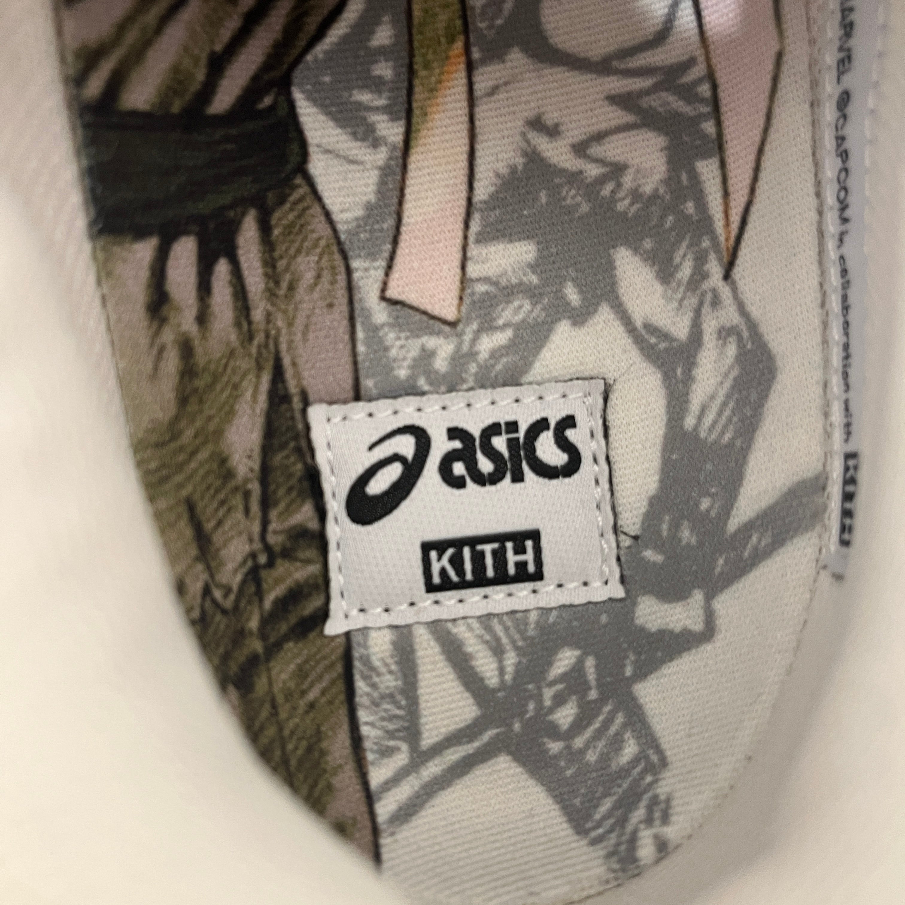 ASICS/Low-Sneakers/US 11.5/Cotton/WHT/MAVEL VS CAPCOM view 3