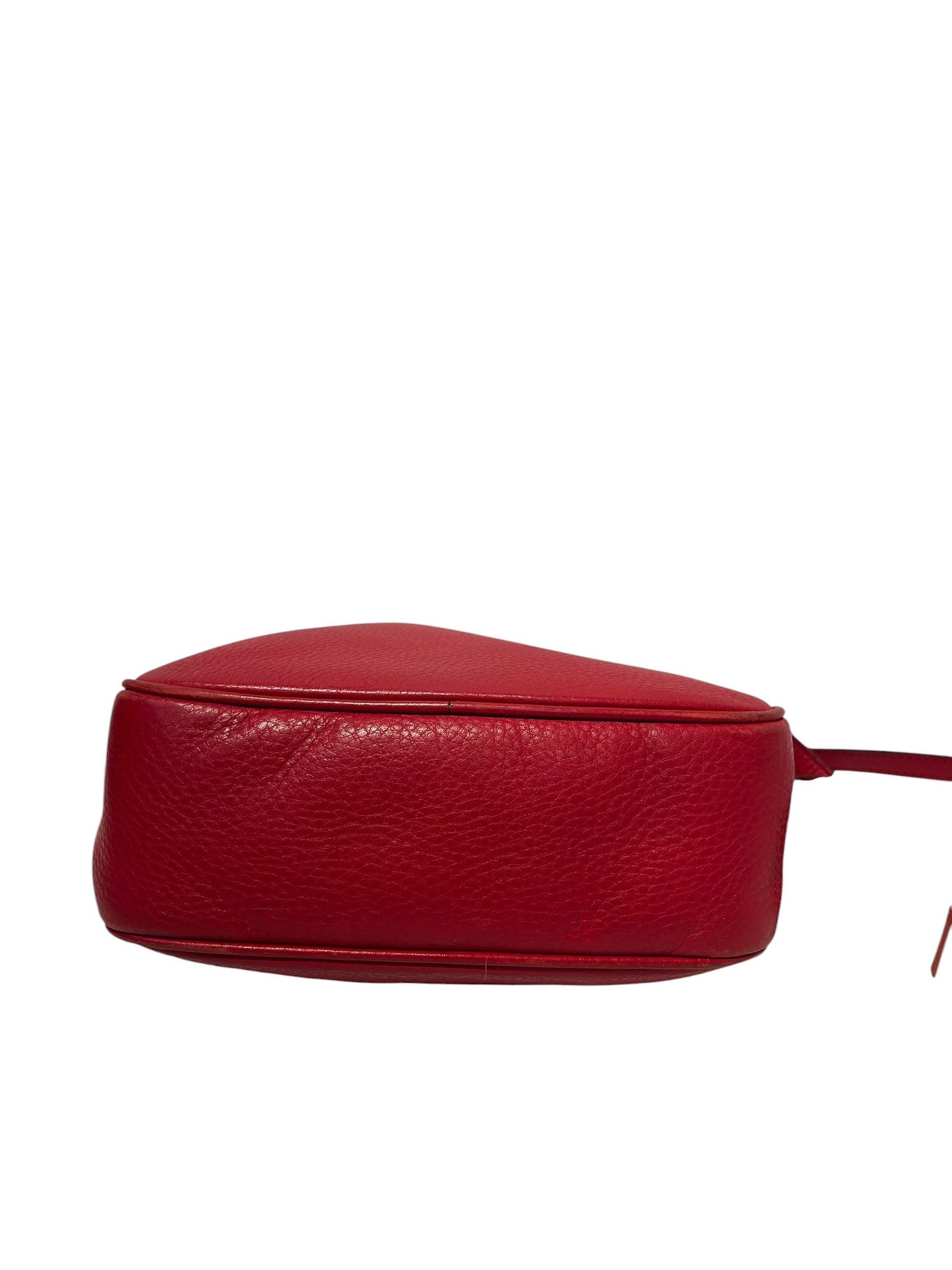 GUCCI/Cross Body Bag/RED/Red Soho Crossbody view 4