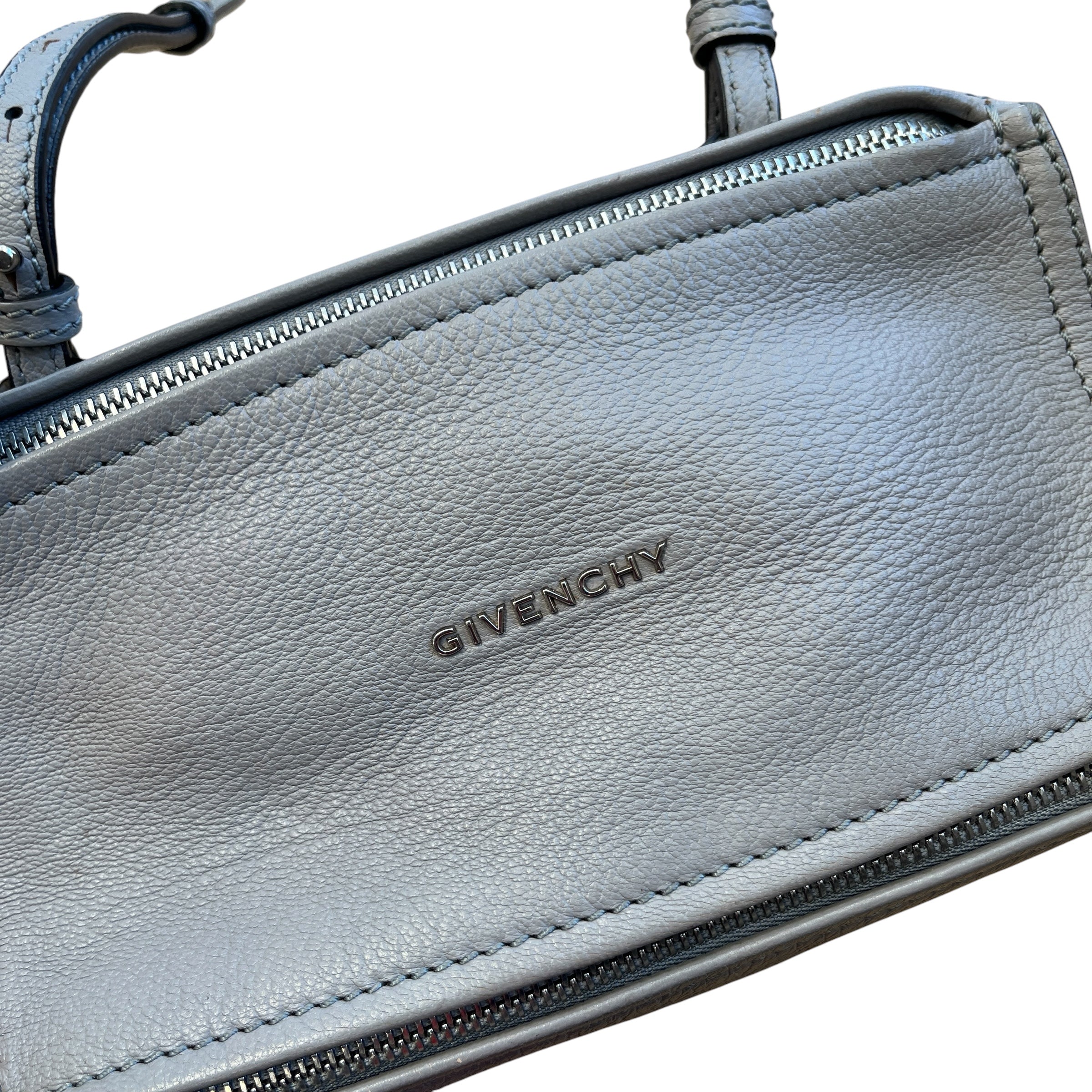 GIVENCHY/Cross Body Bag/Leather/GRY/PANDORA view 3