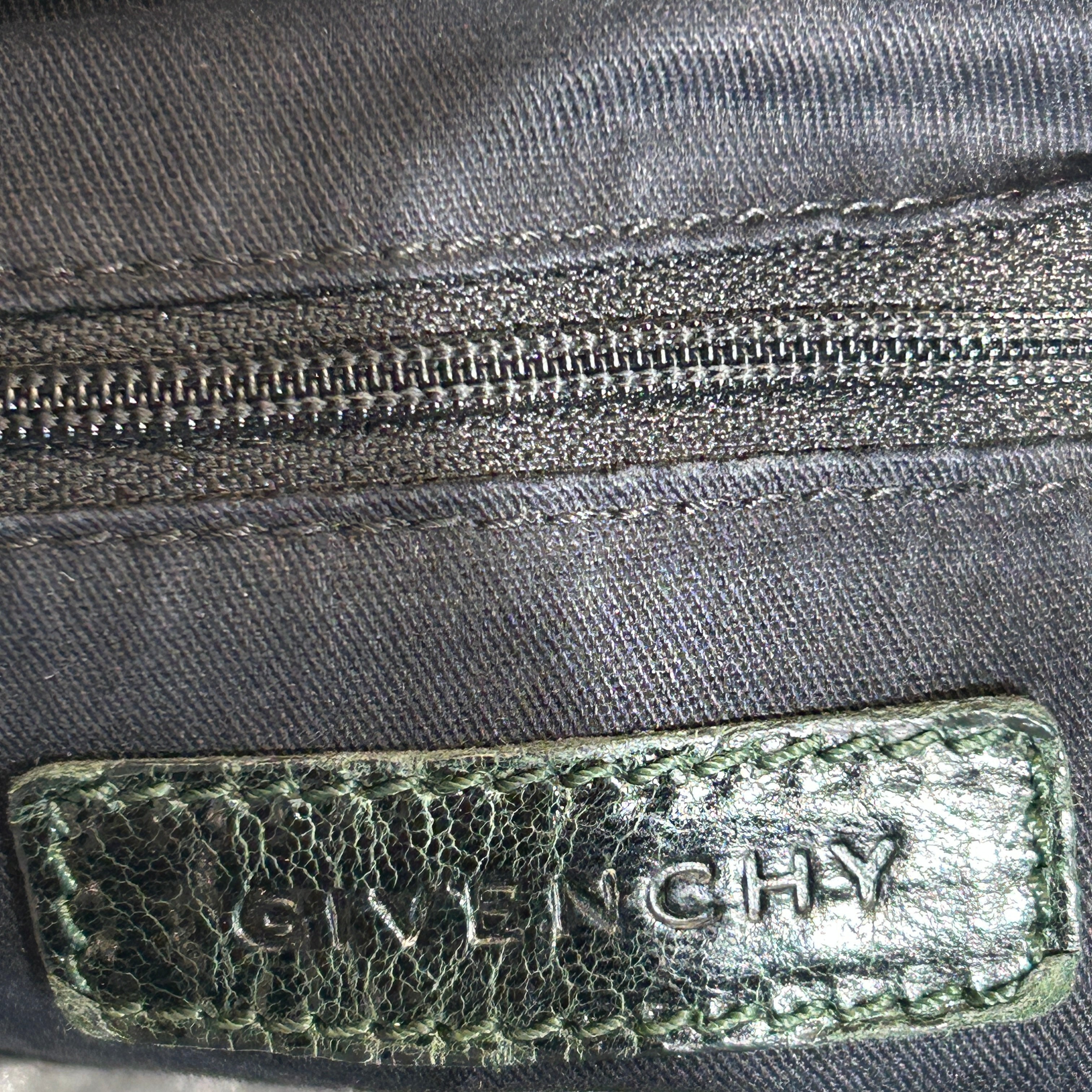 GIVENCHY/Bag/Leather/GRN/Pandora view 5