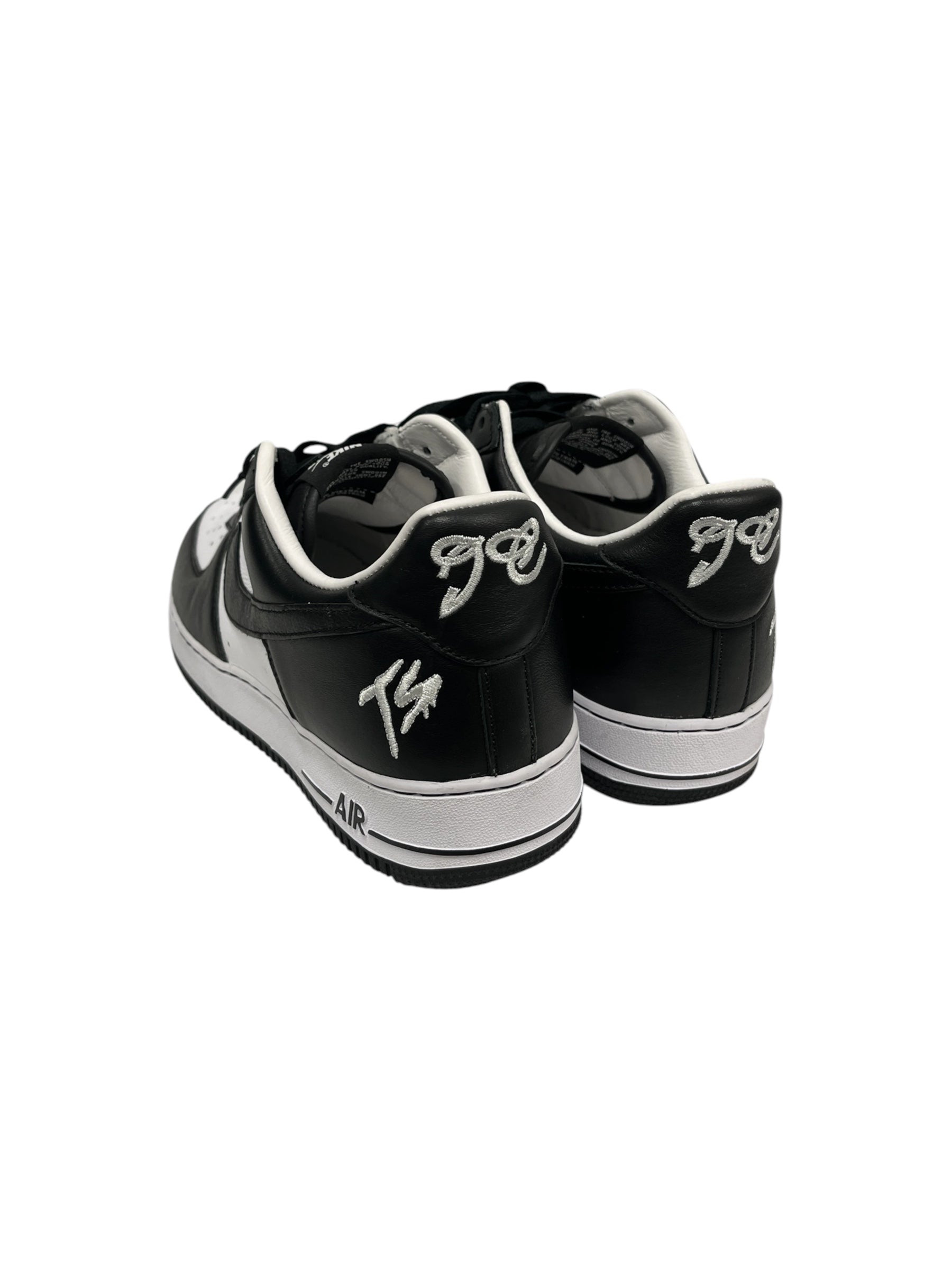 NIKE/AIR FORCE 1 LOW QS TS/Low-Sneakers/US 11/Leather/BLK/FJ5756-100 view 2