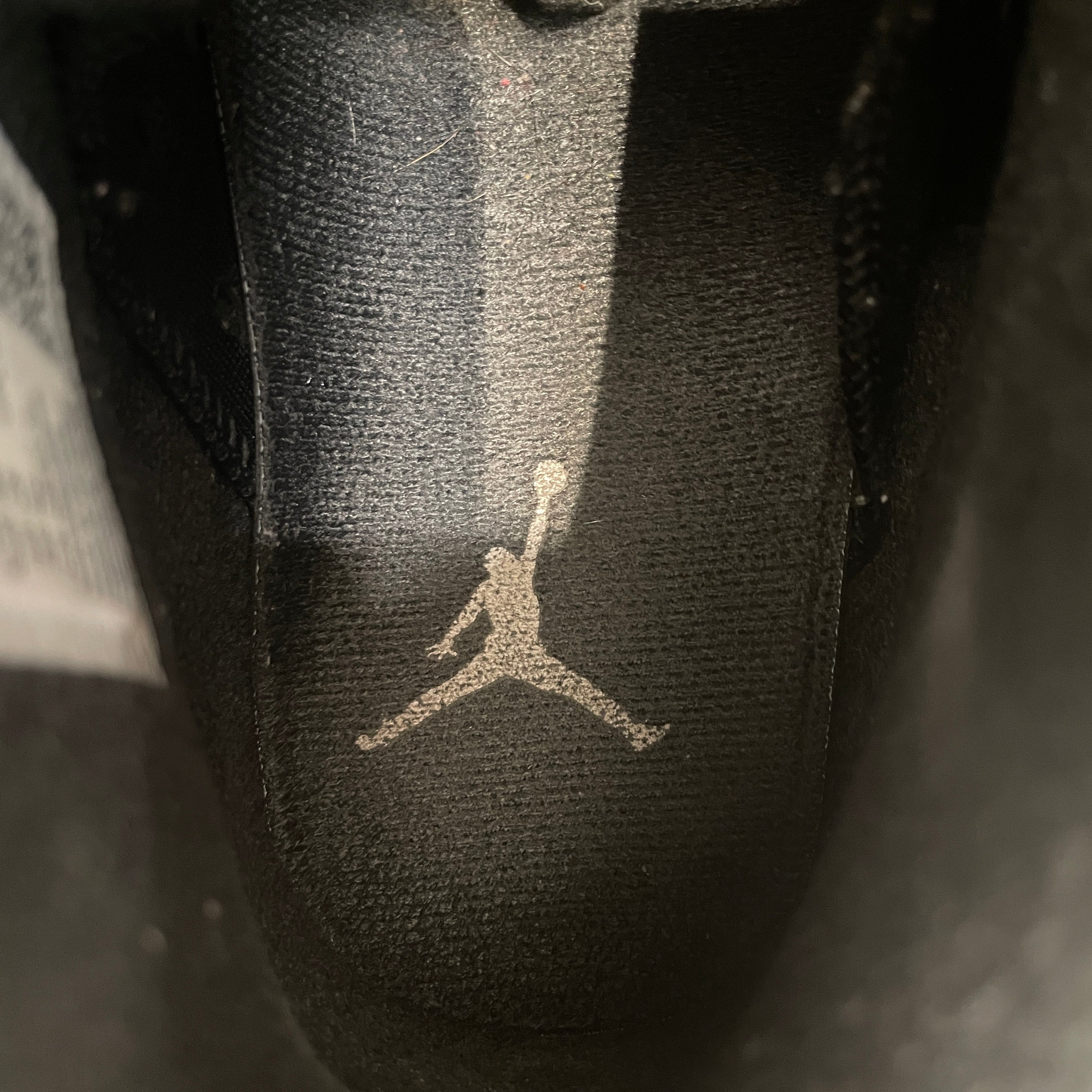 NIKE/AIR JORDAN 6 RETRO/Hi-Sneakers/US 10/Suede/BLK/DX2836-001 view 5