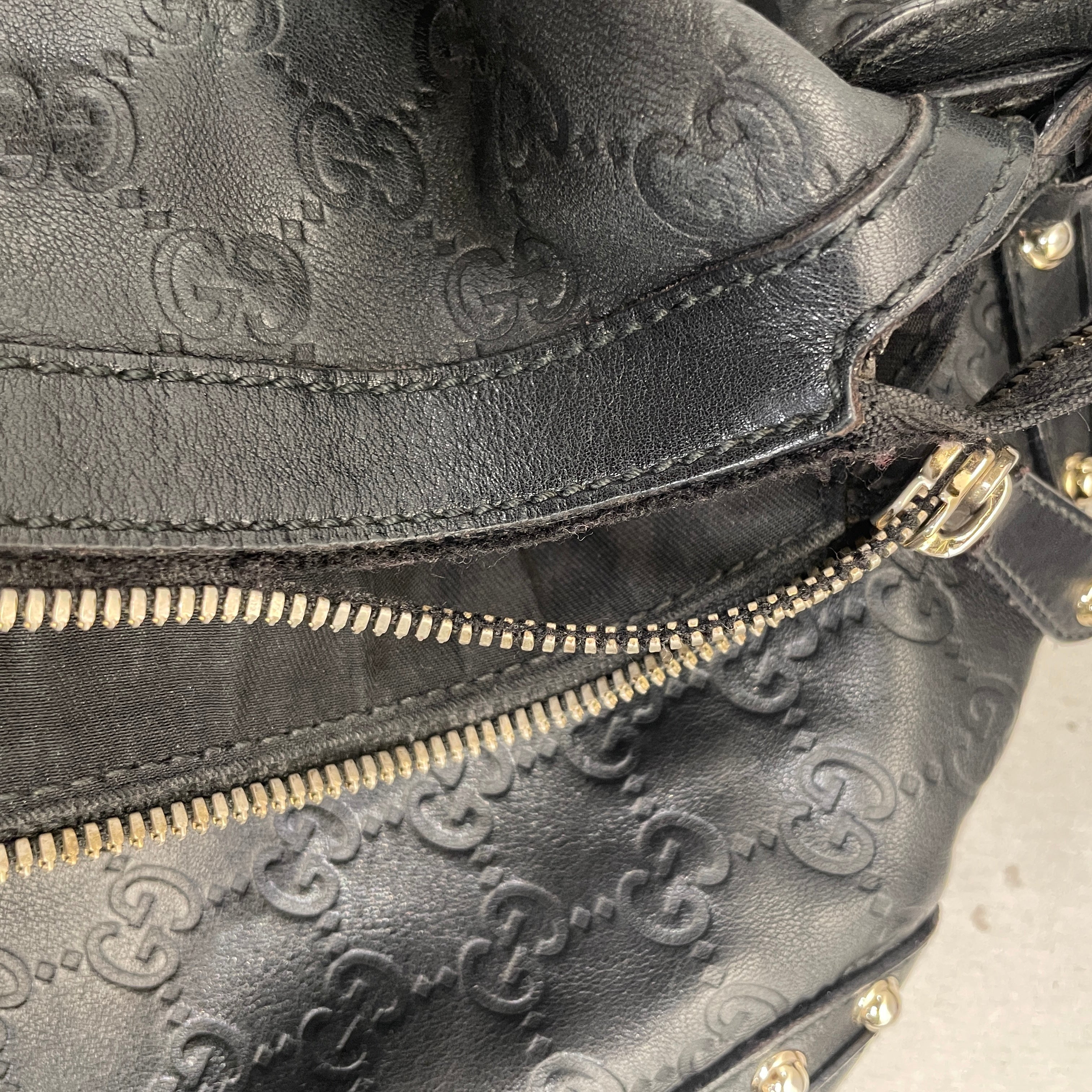 GUCCI/Bag/Monogram/Leather/BLK/pelham studded shoulder bag view 3