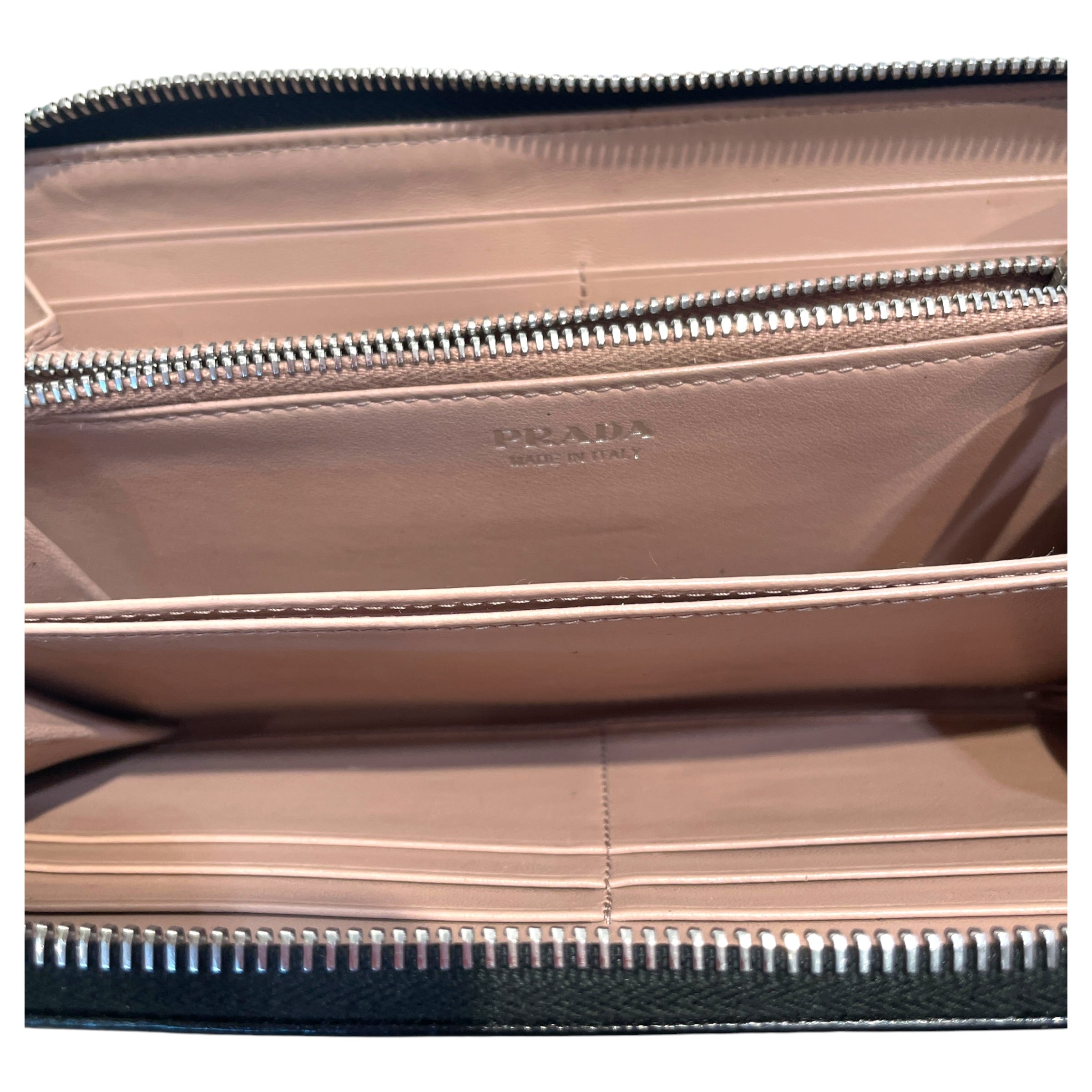 PRADA/Wallet/Leather/BLK/L's/Calfskin Continental Wallet view 3